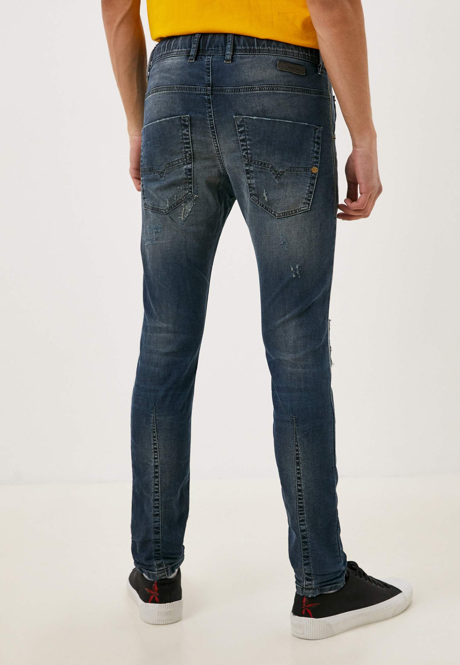 Мужские зауженные джинсы Diesel (Дизель) 00CYKI0678J: изображение 3