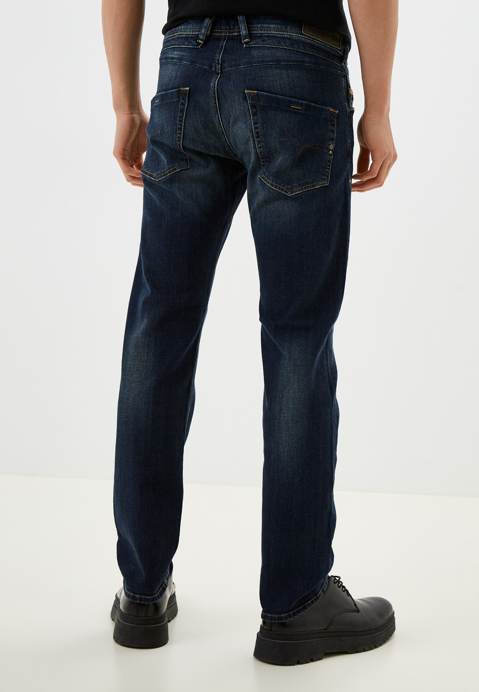 Мужские зауженные джинсы Diesel (Дизель) 00S4IN0814W: изображение 7