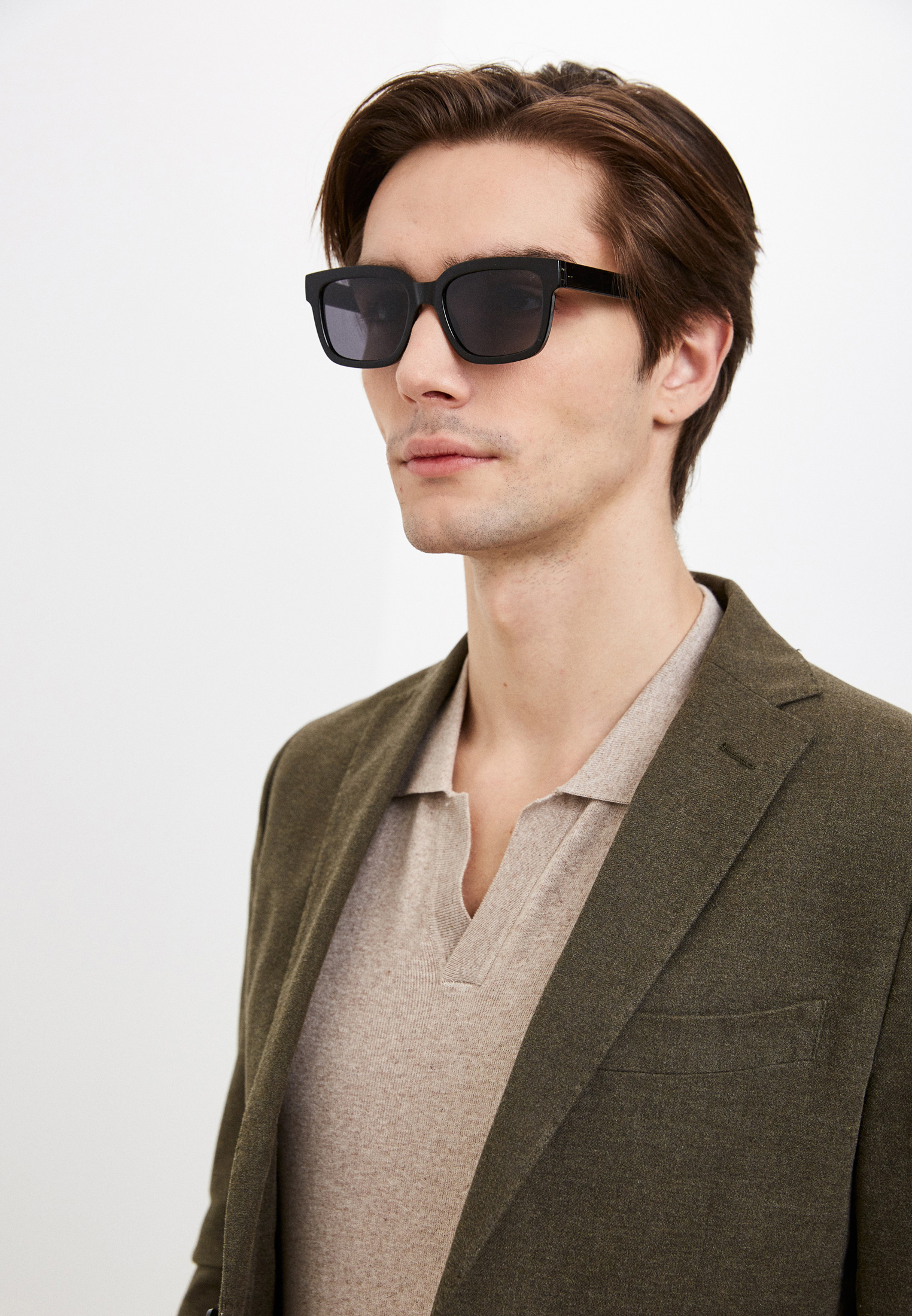 Мужские солнцезащитные очки Mango Man 47041030 купить за 4499 руб.