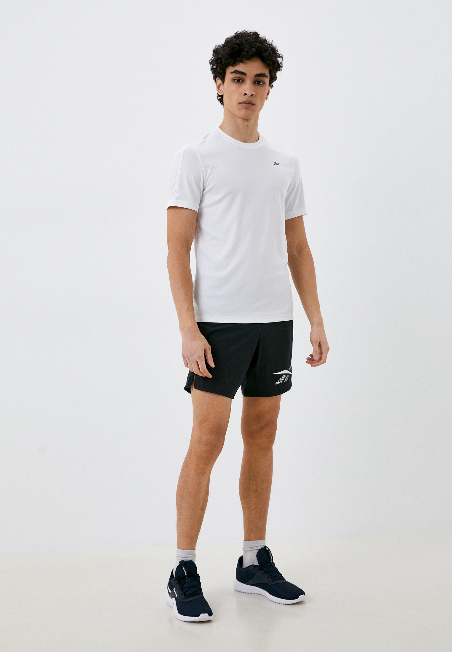 Мужские шорты Reebok (Рибок) HG4071 купить