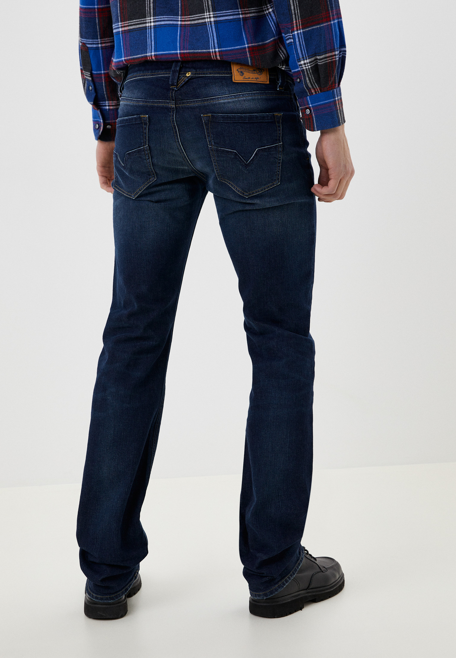 Мужские прямые джинсы Diesel (Дизель) 00ADNI0853R: изображение 18
