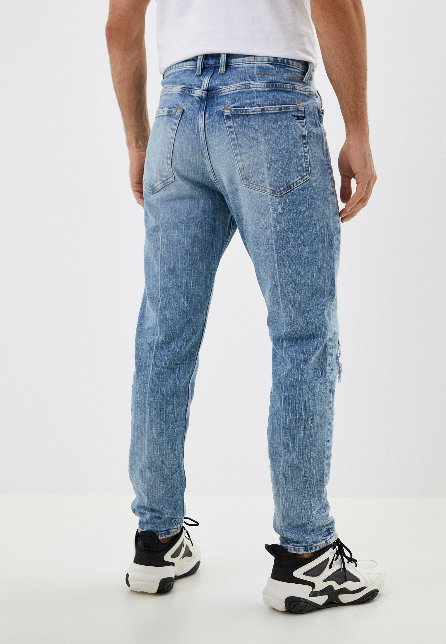Мужские зауженные джинсы Diesel (Дизель) 00SSQ3009JR: изображение 3