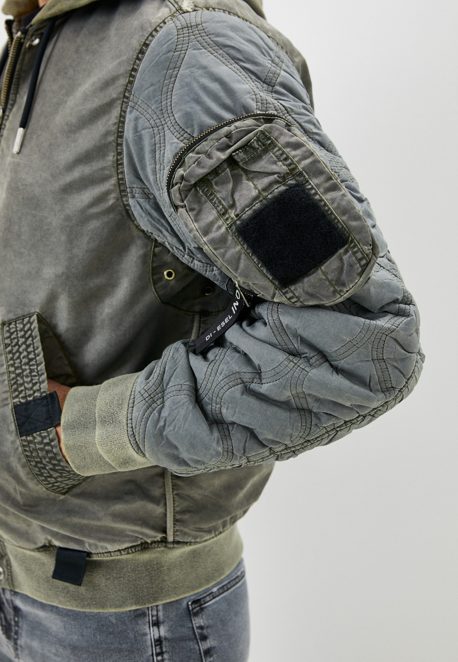 Мужская куртка Diesel (Дизель) A016250GATV: изображение 15
