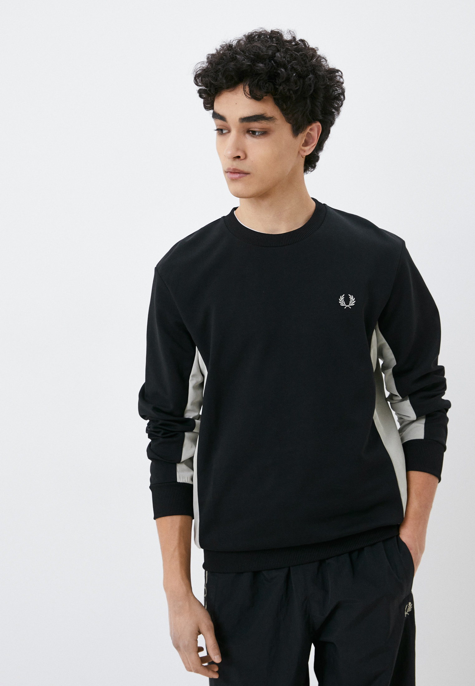 Свитер Fred Perry M4609