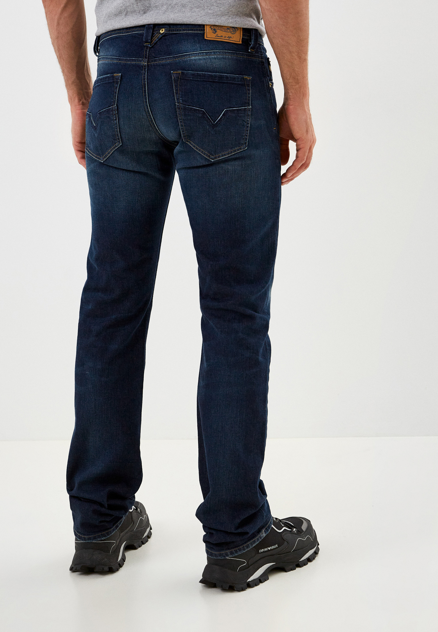 Мужские зауженные джинсы Diesel (Дизель) A003890IHAQ: изображение 5