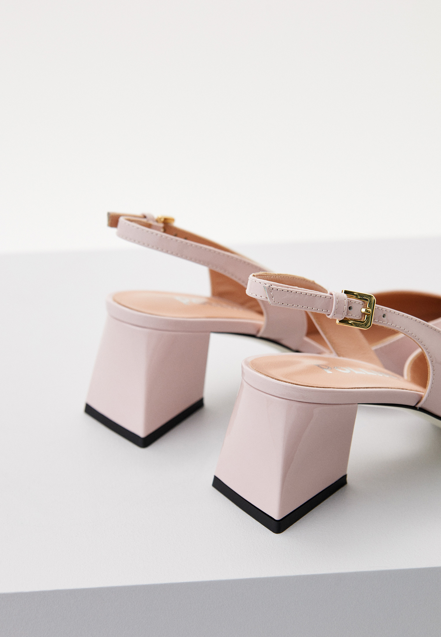 Pollini Обувь Женская Купить