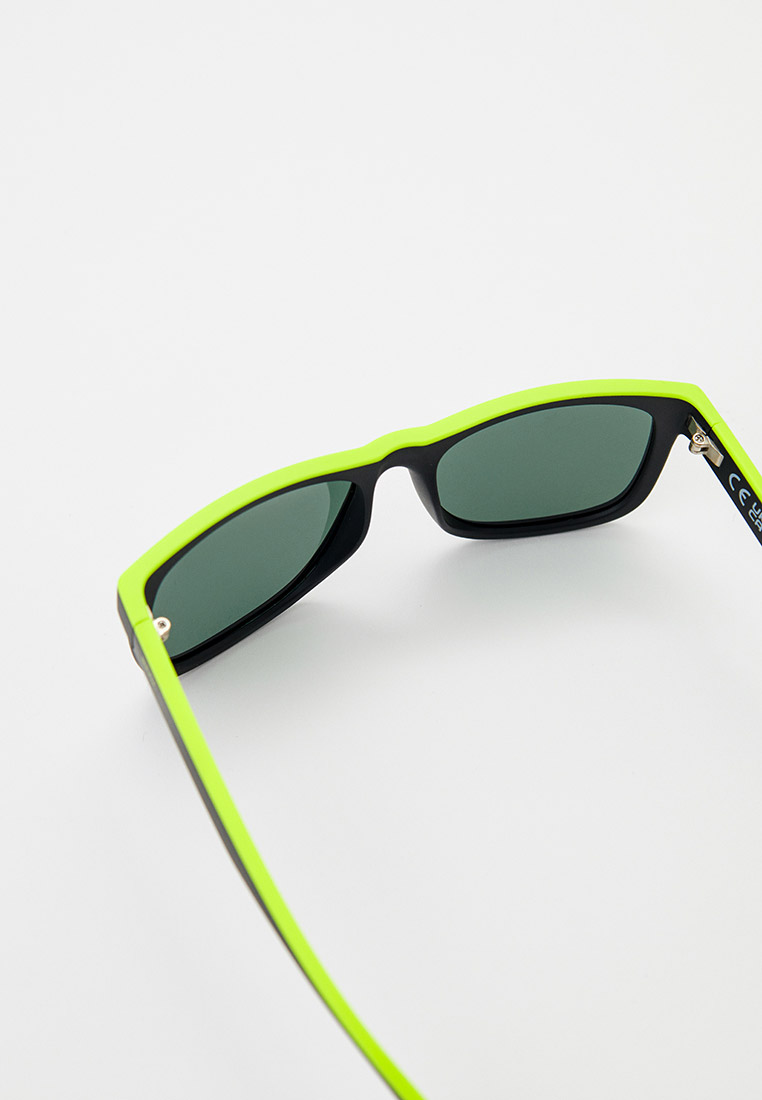 Мужские солнцезащитные очки Invu A2311B: изображение 5