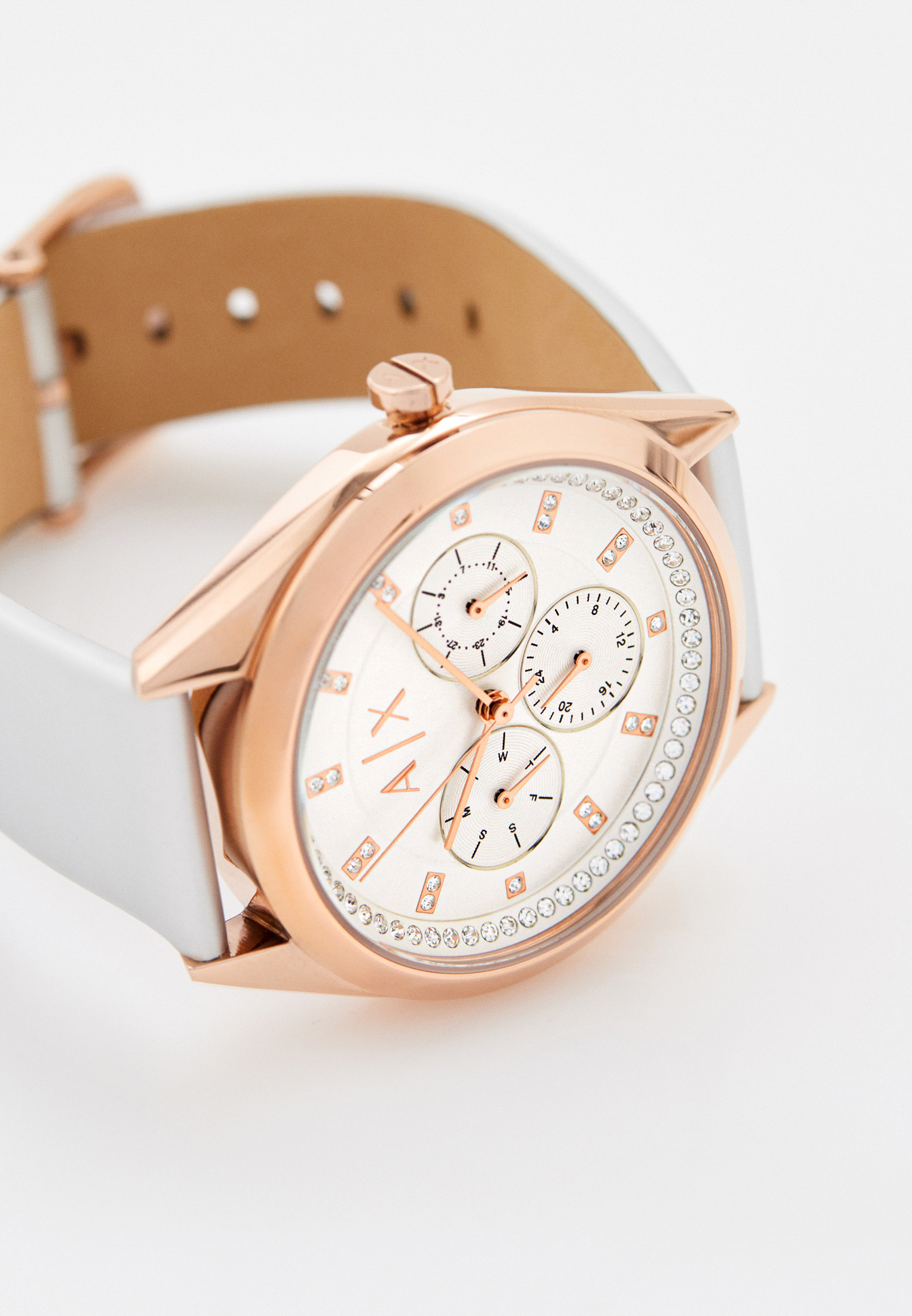 Часы женские Armani Exchange AX5660 купить за 20993 руб.