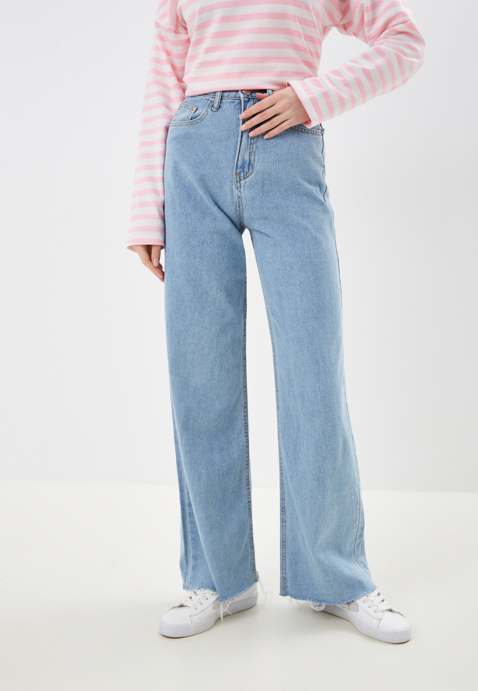 Широкие и расклешенные джинсы TrendyAngel TASS230007m
