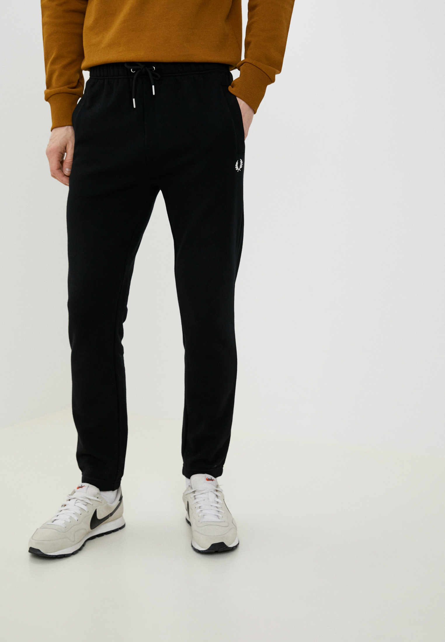 Мужские спортивные брюки Fred Perry T5505 цвет черный купить за 12990 руб.
