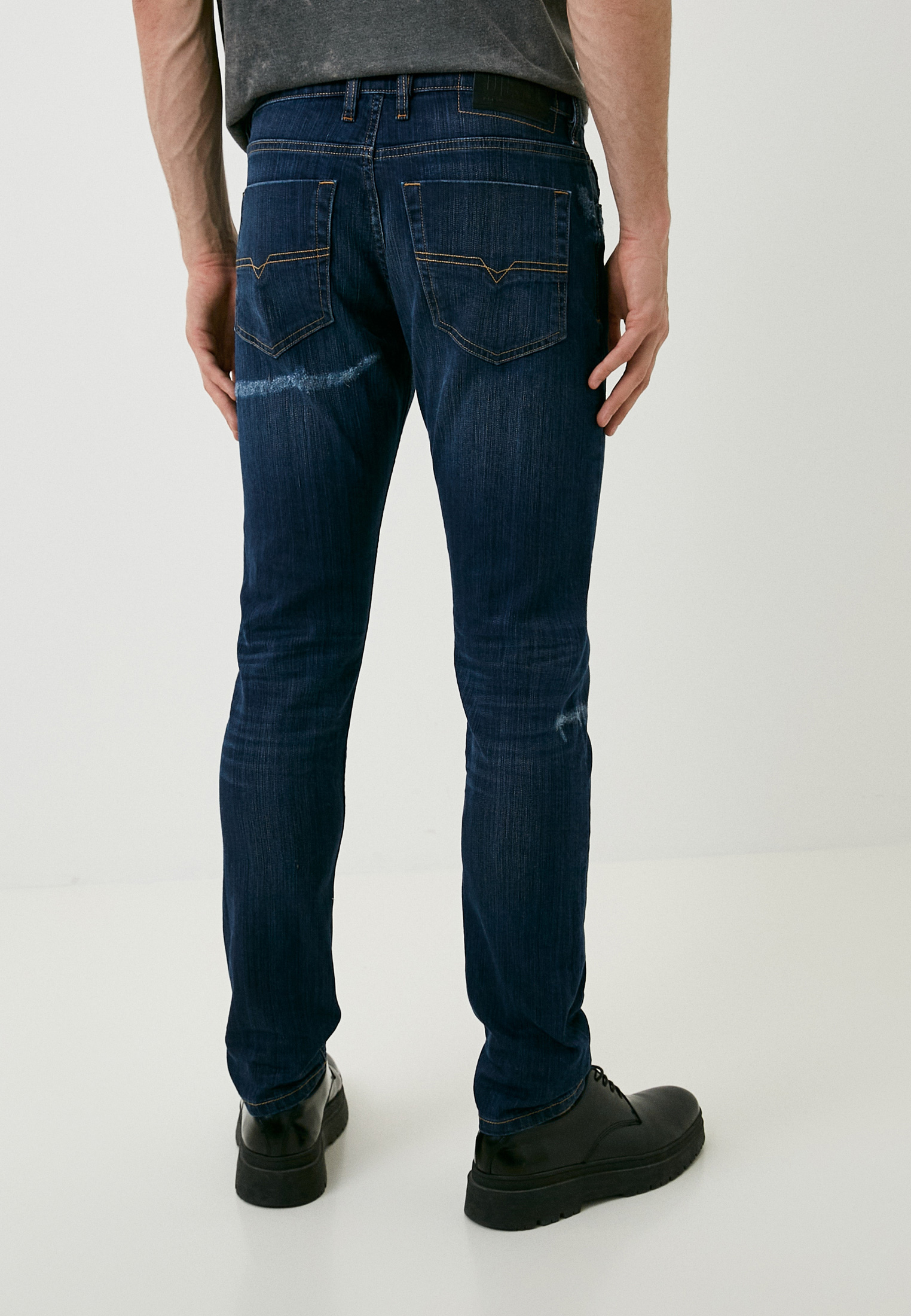 Мужские зауженные джинсы Diesel (Дизель) 00SWID0098N: изображение 7