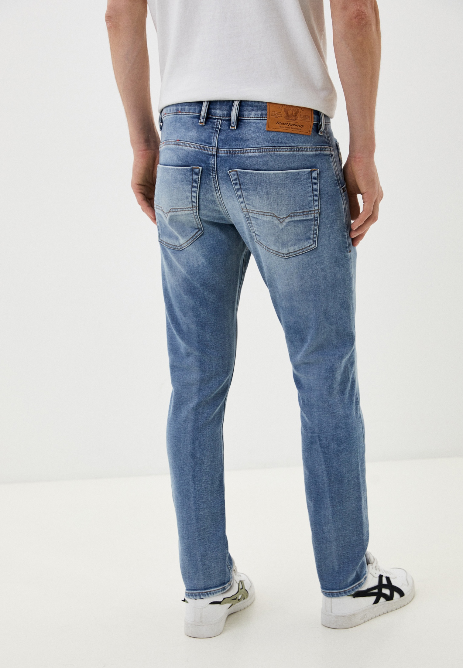 Мужские зауженные джинсы Diesel (Дизель) A01897069ZV: изображение 10