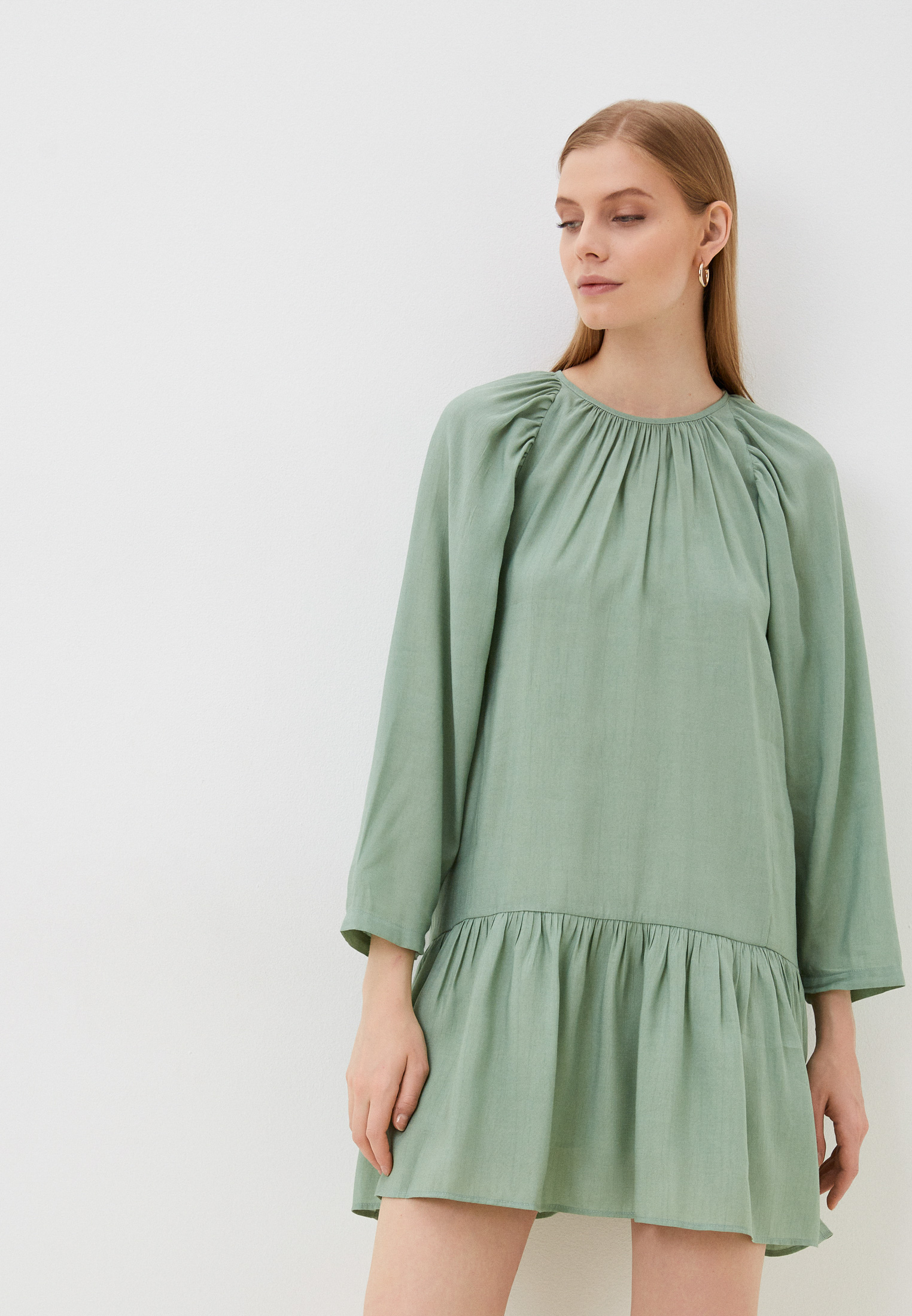 slim fit dress slacks Short dress with maxi brooch da donna nero