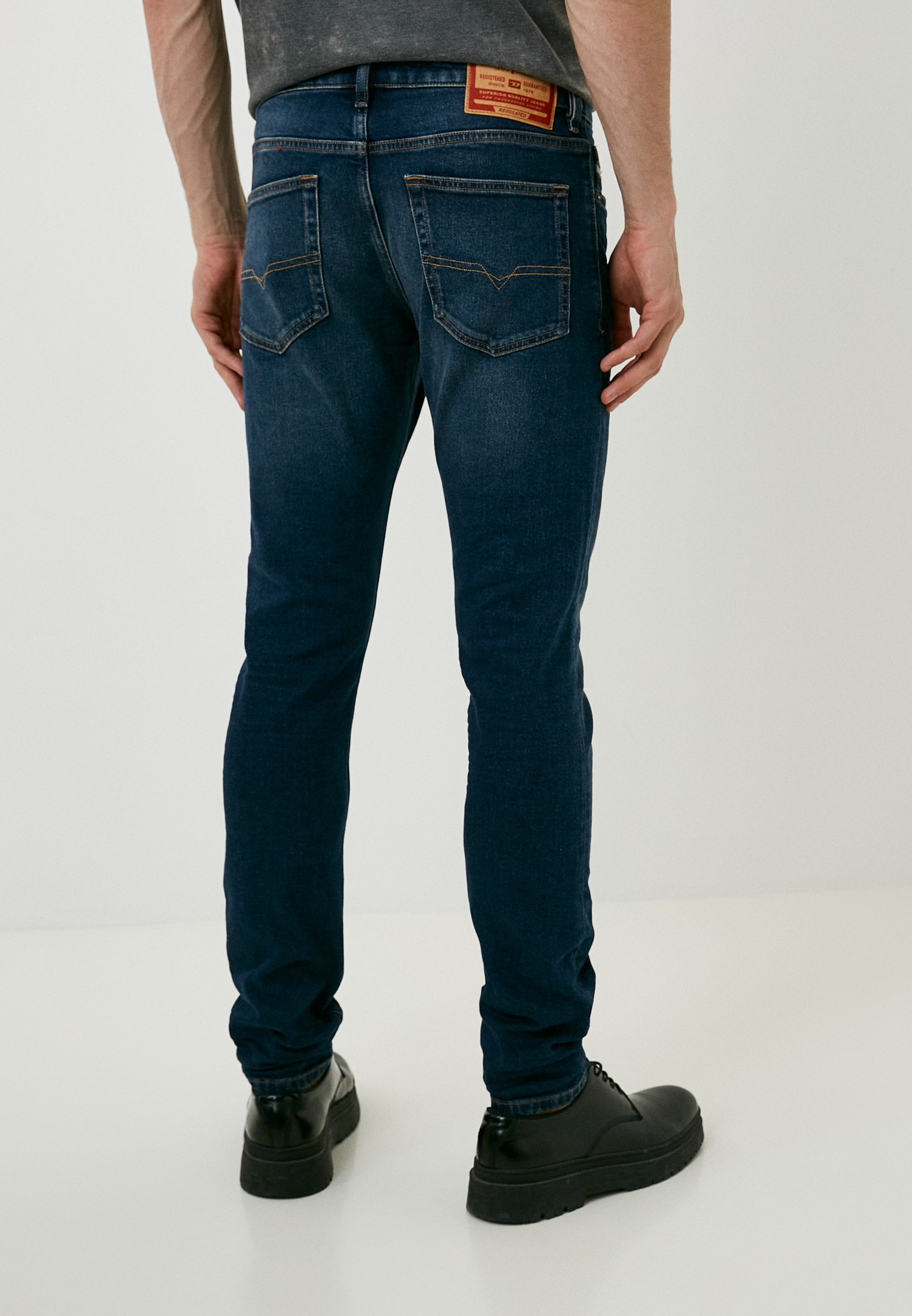 Мужские прямые джинсы Diesel (Дизель) 00SID90EKAV: изображение 3