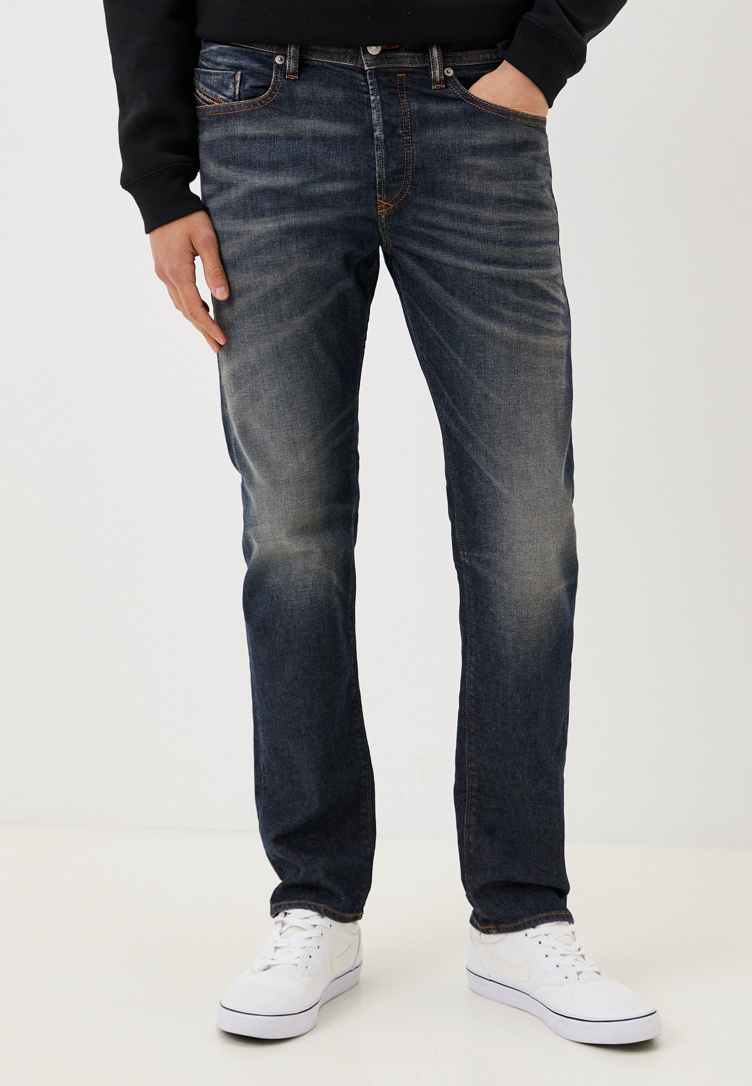 Мужские зауженные джинсы Diesel (Дизель) 00SDHA084ZU: изображение 9