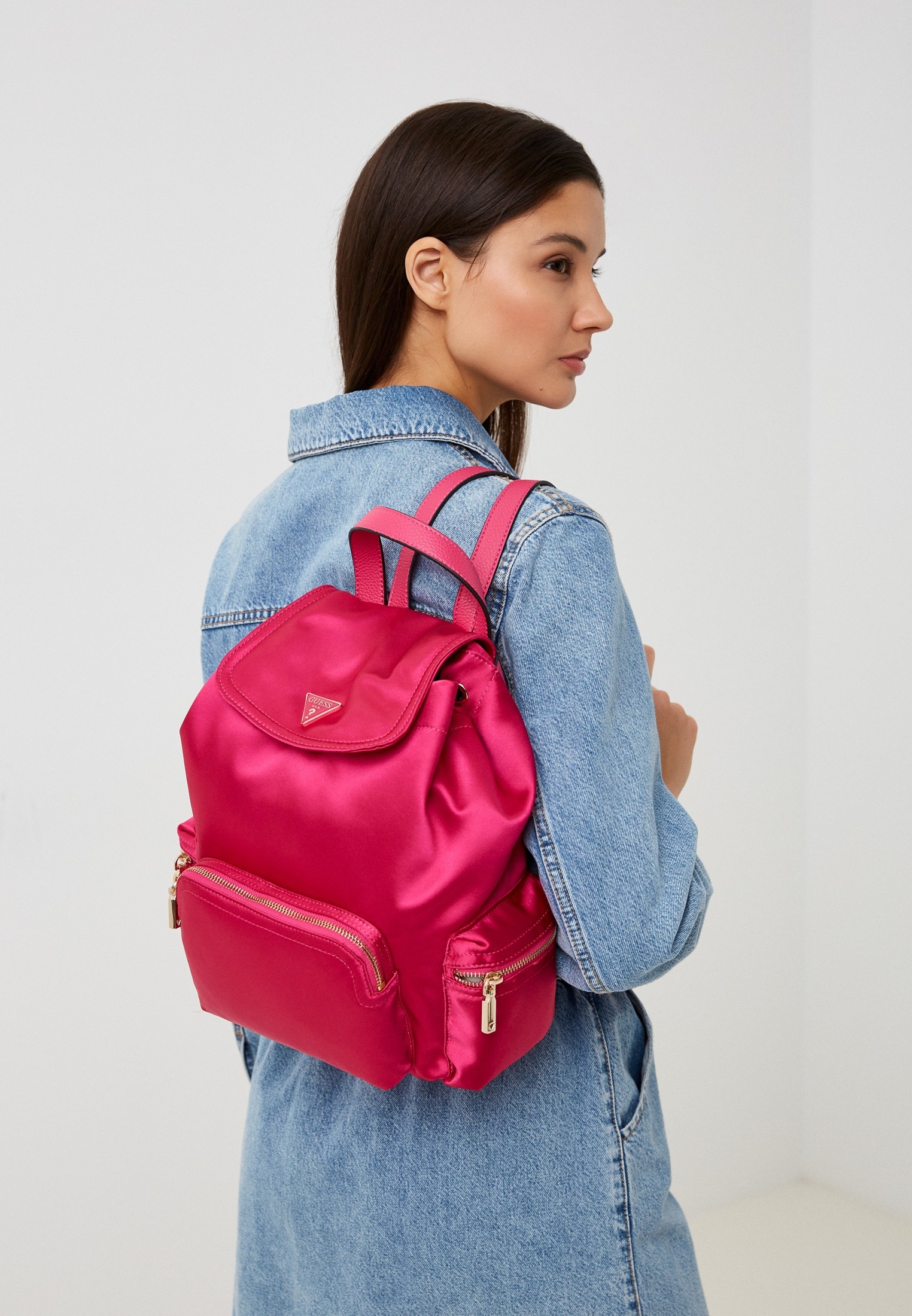 Городской рюкзак женский Guess (Гесс) HWEG8765320 купить за 11275 руб.