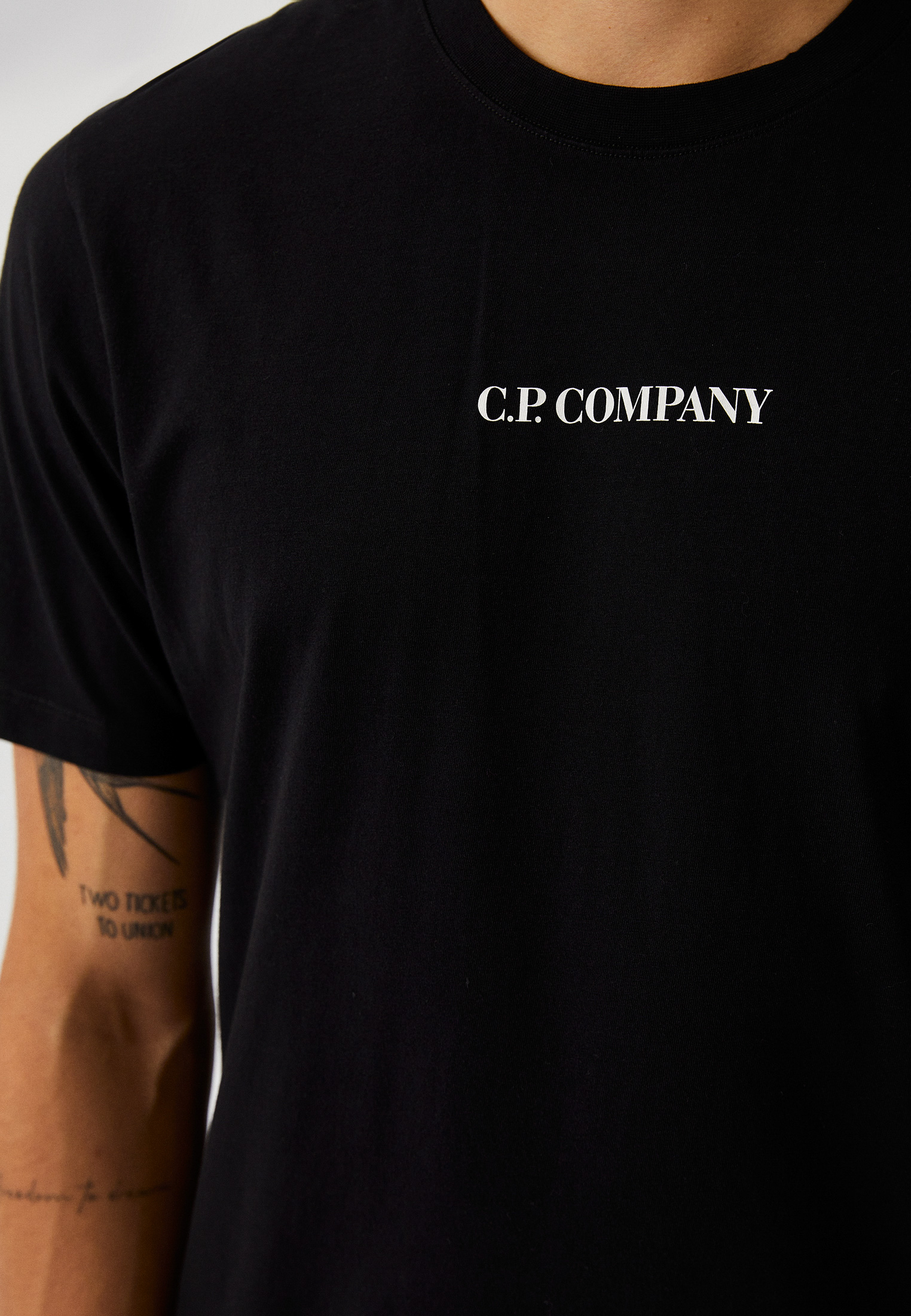 Футболка мужская C.P. Company 15CMTS243A006586W купить за 11305 руб.