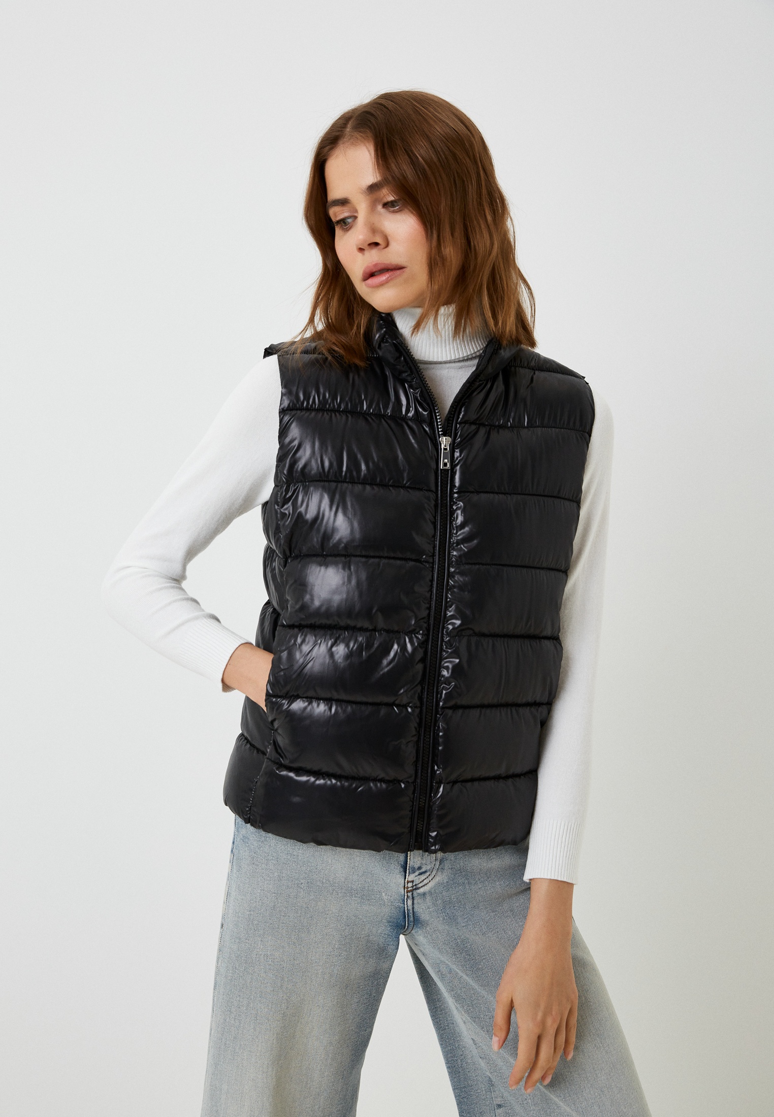 Жилет женский Mango (Манго) 57064386 цвет черный купить за 3999 руб.