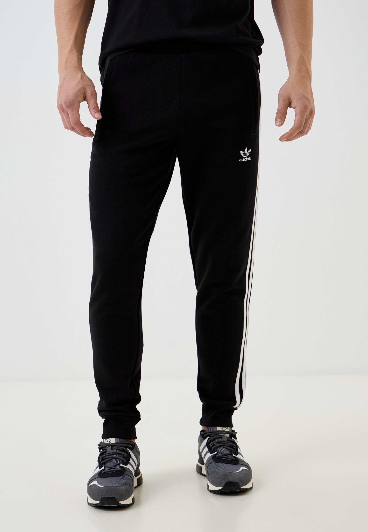 Мужские брюки Adidas Originals (Адидас Ориджиналс) IA4794