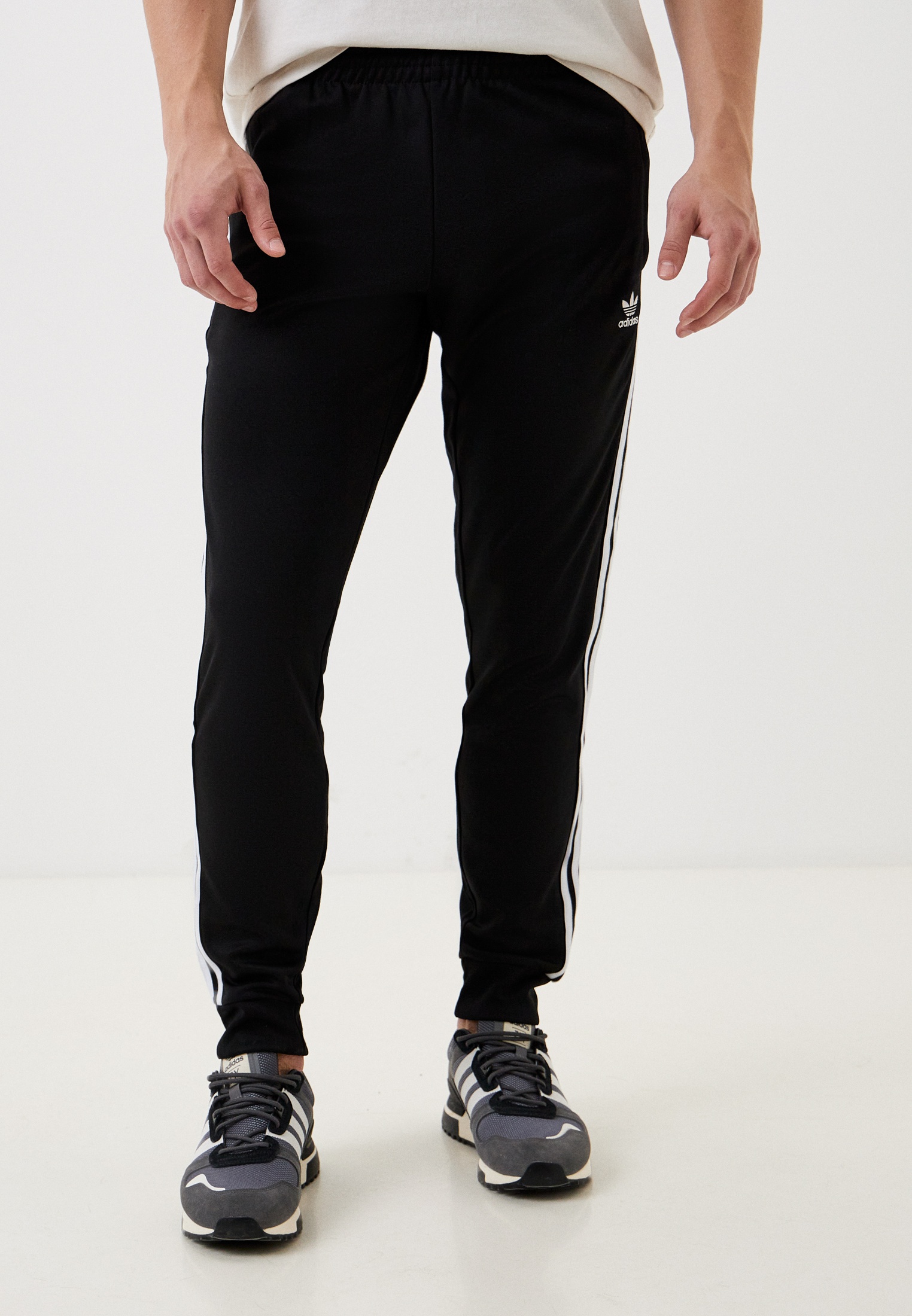 Мужские спортивные брюки Adidas Originals (Адидас Ориджиналс) IL2488