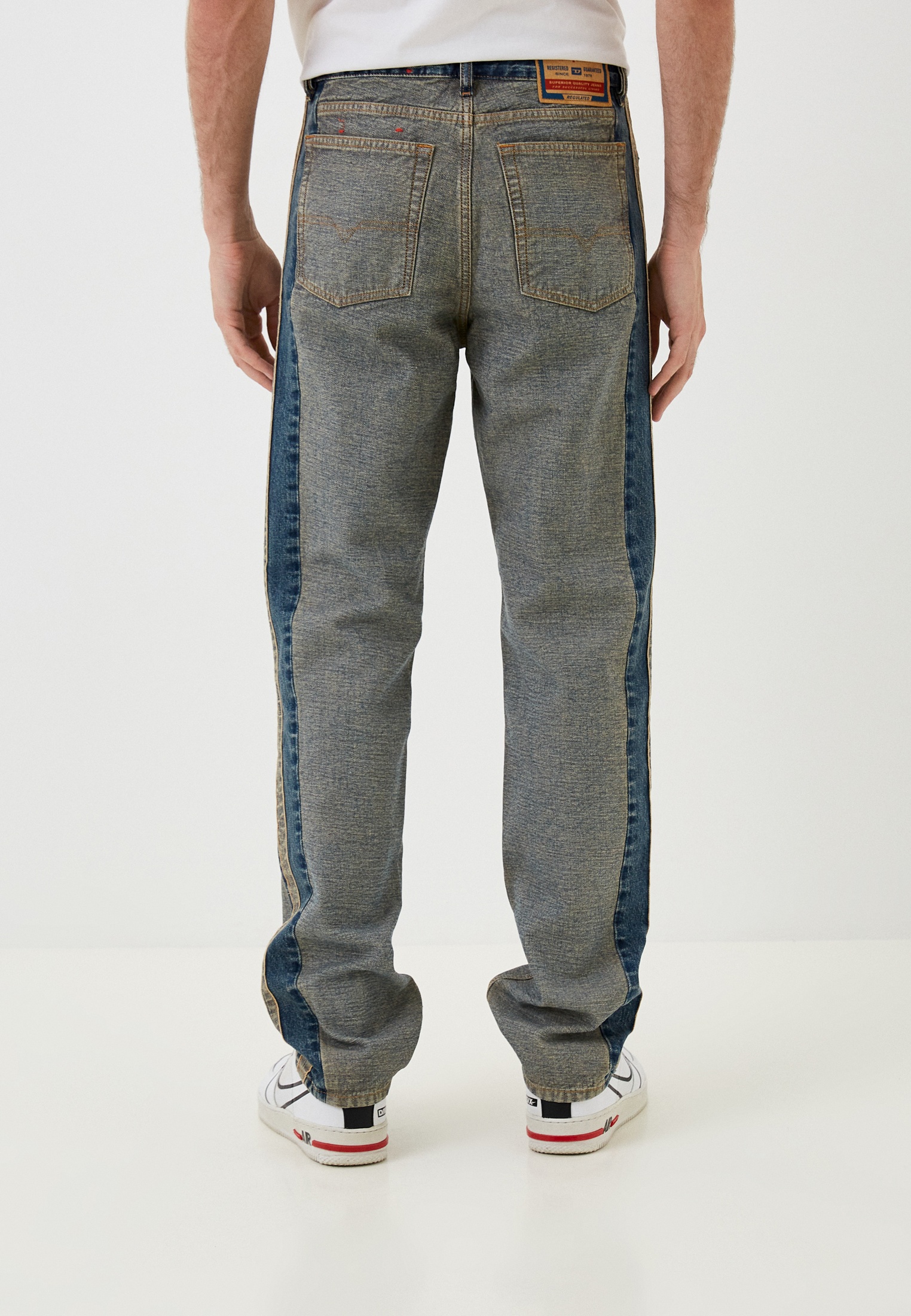 Мужские прямые джинсы Diesel (Дизель) A06363007F4: изображение 3