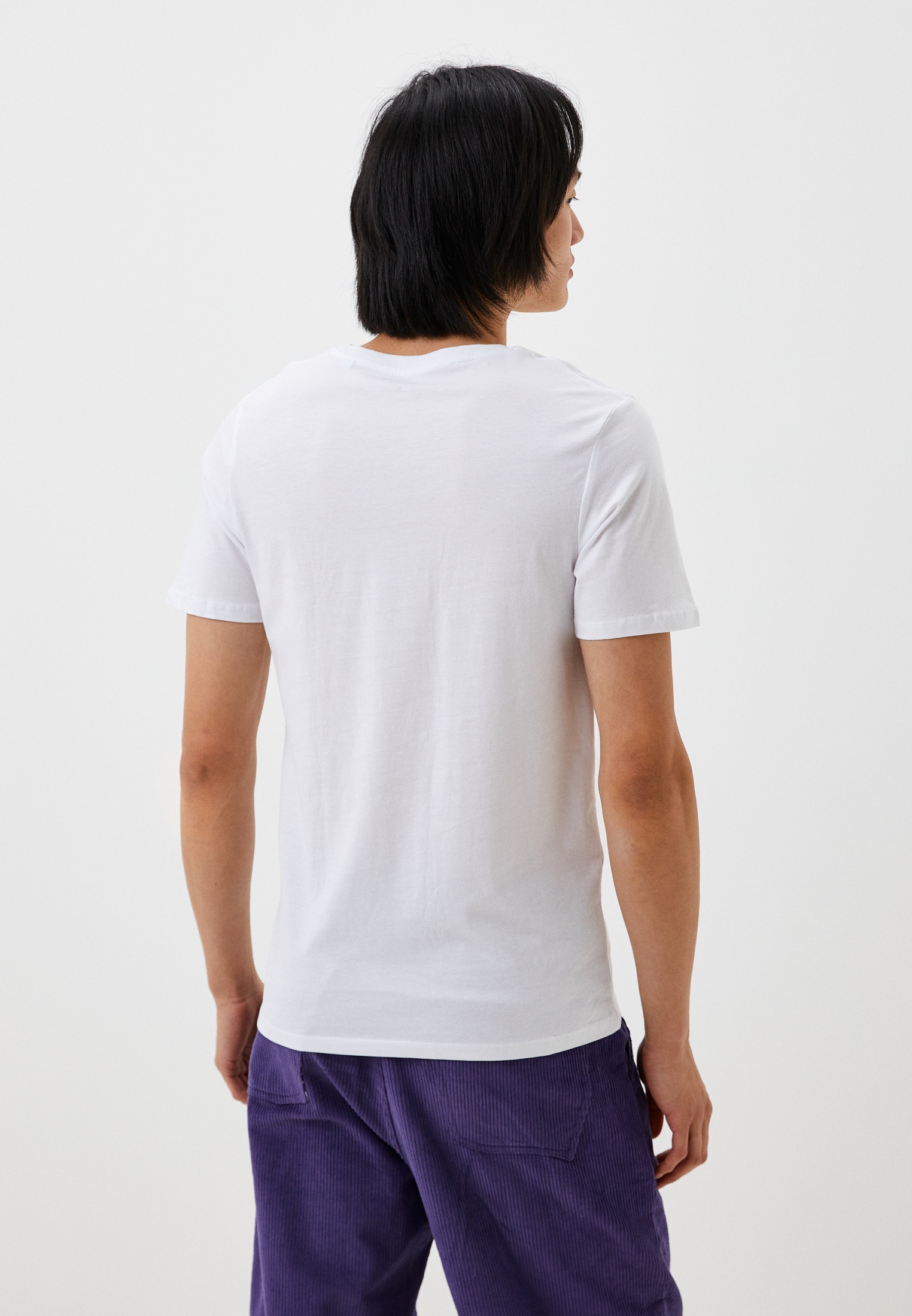 Футболка мужская Jack & Jones (Джек Энд Джонс) 12133913 купить за 2794 руб.