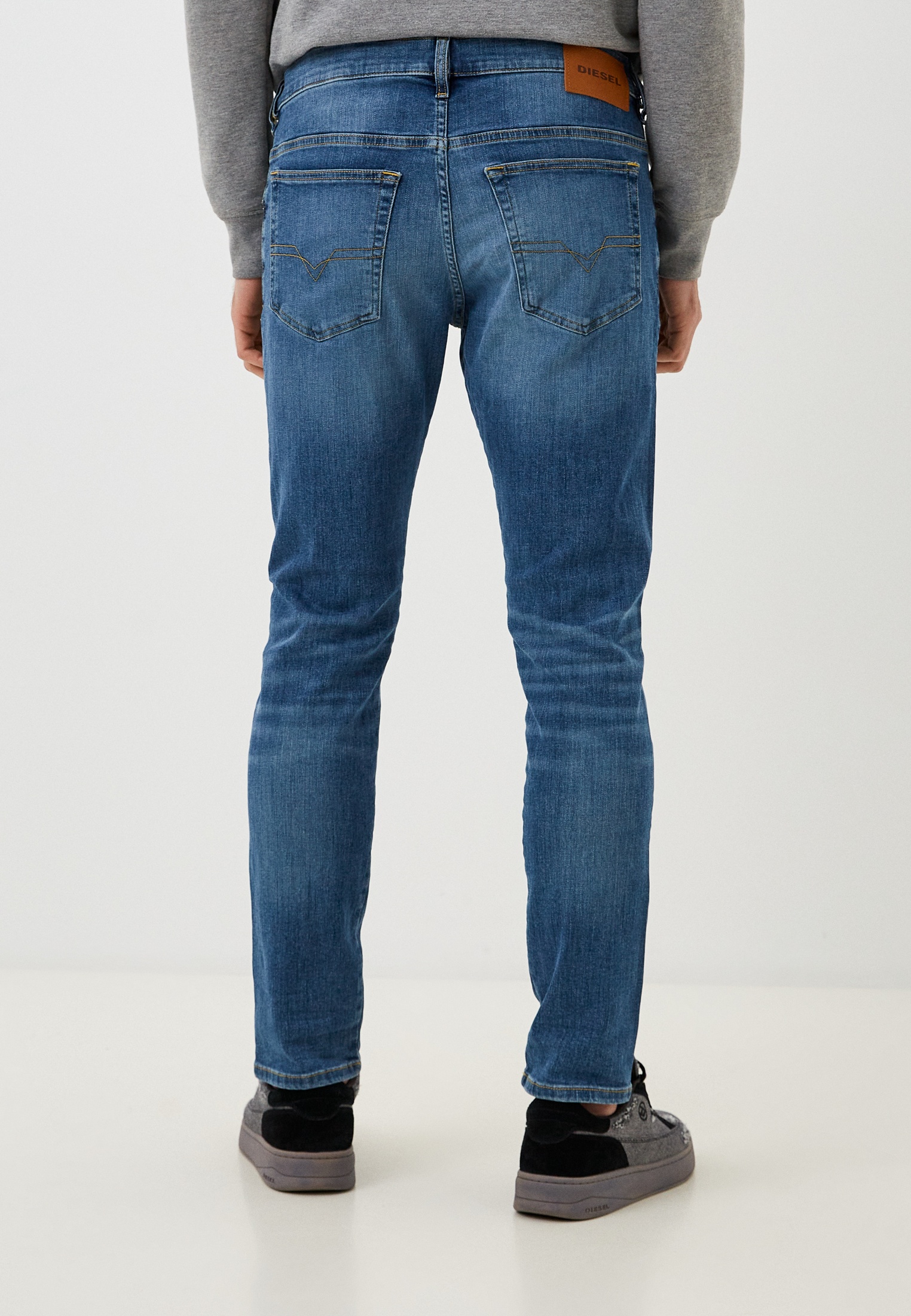 Мужские зауженные джинсы Diesel (Дизель) A003890ELAV: изображение 3
