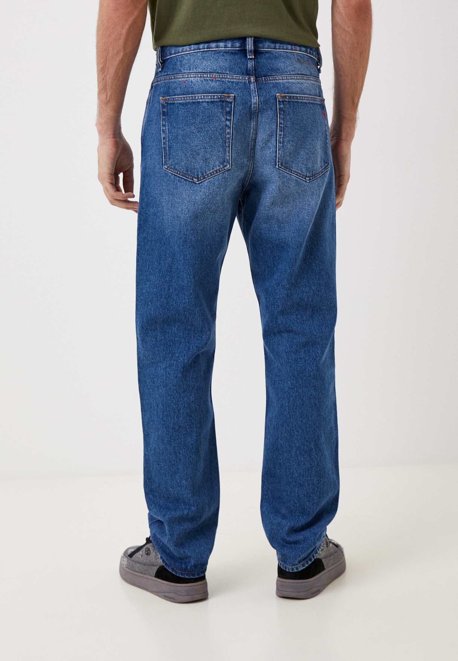 Мужские зауженные джинсы Diesel (Дизель) A05158009MG: изображение 3
