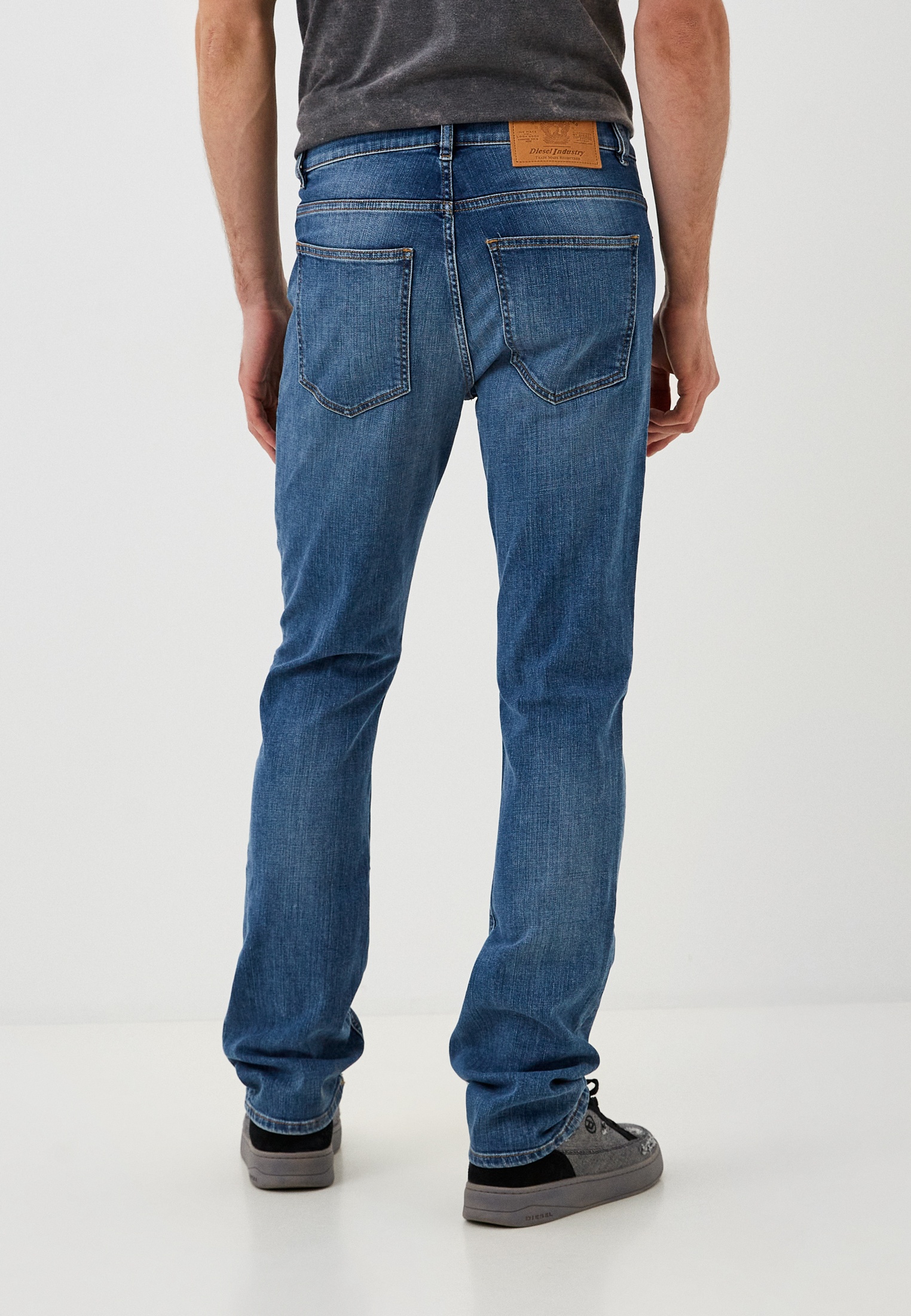 Мужские прямые джинсы Diesel (Дизель) A0594409D47: изображение 3