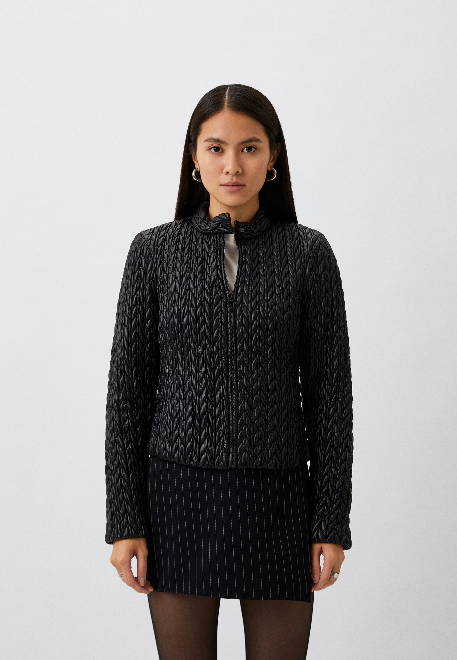 Куртки женские Trussardi - женская куртка Труссарди