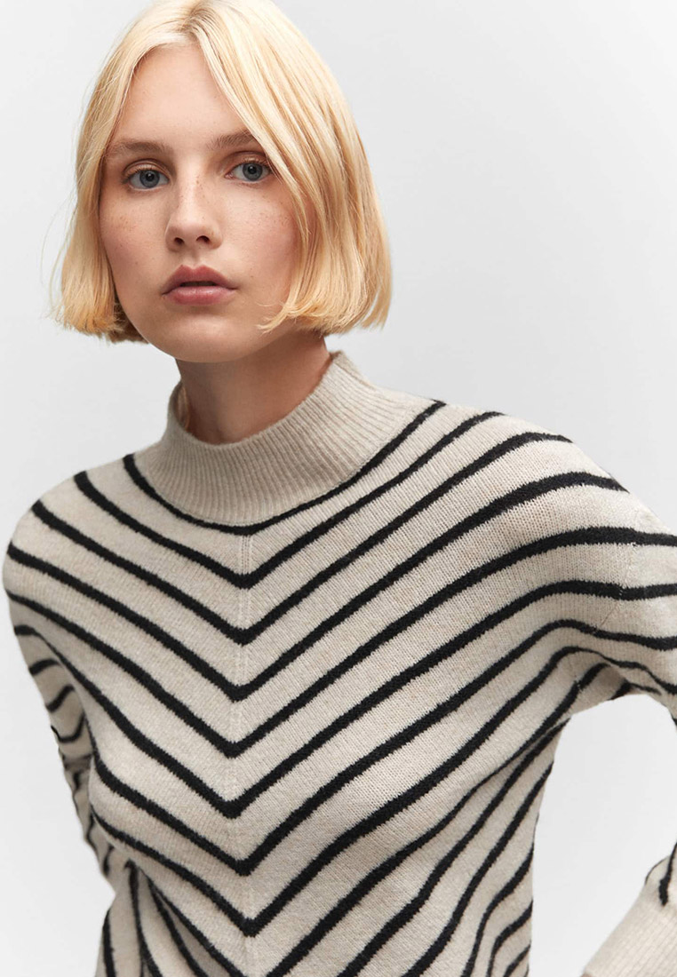 Джемпер женский Mango (Манго) 57064779 цвет бежевый купить за 4799 руб.