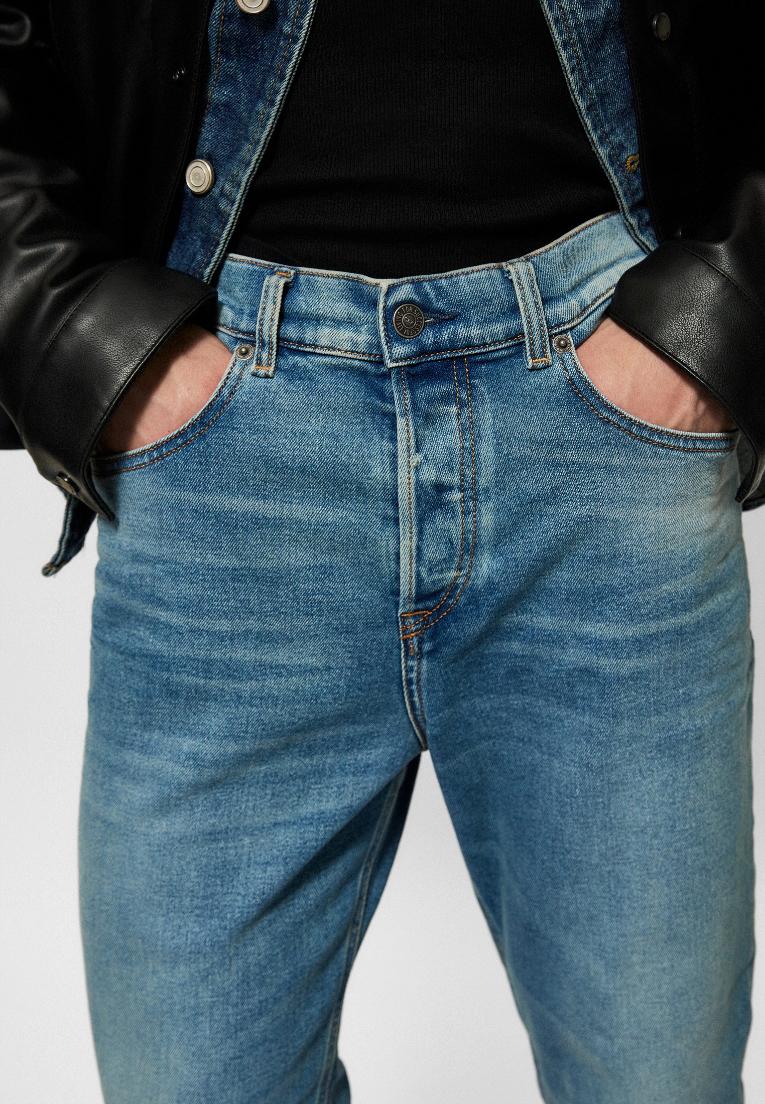 Мужские зауженные джинсы Diesel (Дизель) A0357109C77: изображение 4