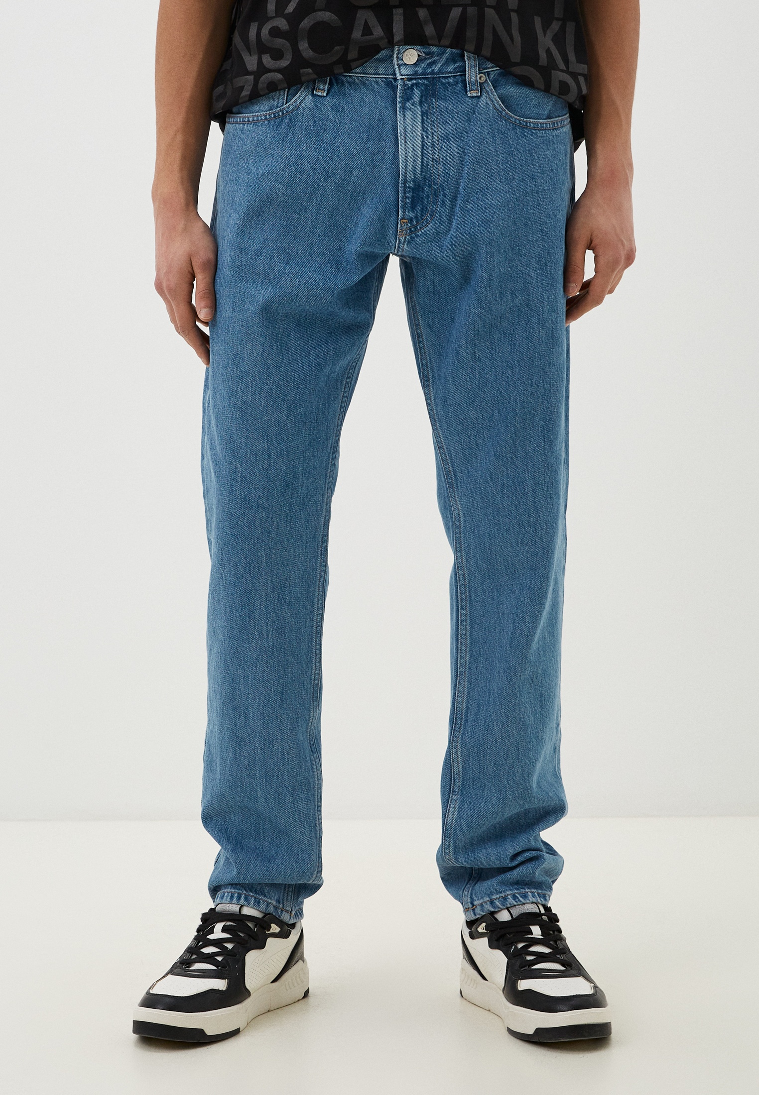 Зауженные джинсы Calvin Klein Jeans J30J324568