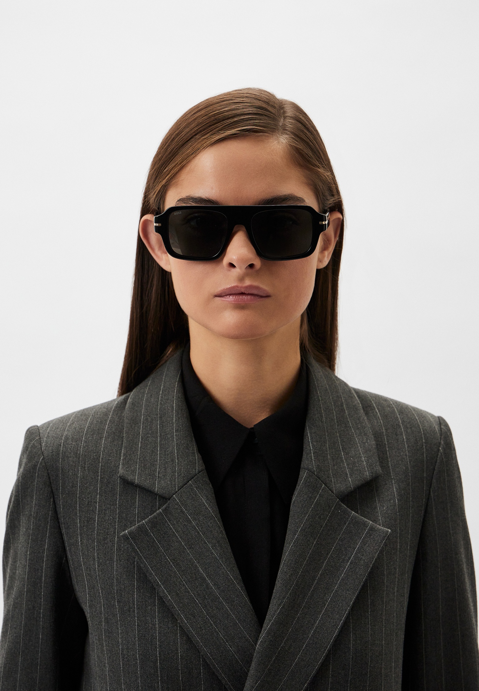 Женские солнцезащитные очки Boss BOSS 1595/S купить за 23900 руб.
