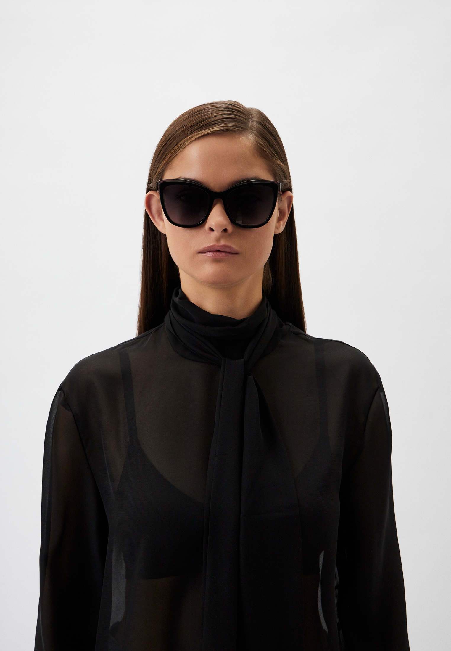 Женские солнцезащитные очки Carolina Herrera HER 0188/S купить за 15800 ...