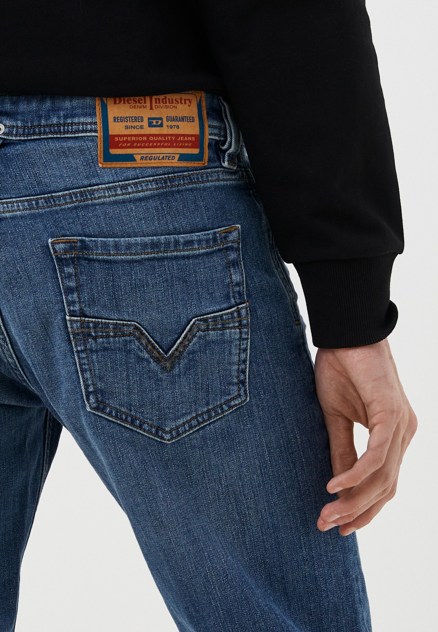Мужские прямые джинсы Diesel (Дизель) 00C06Q0KIAL: изображение 4