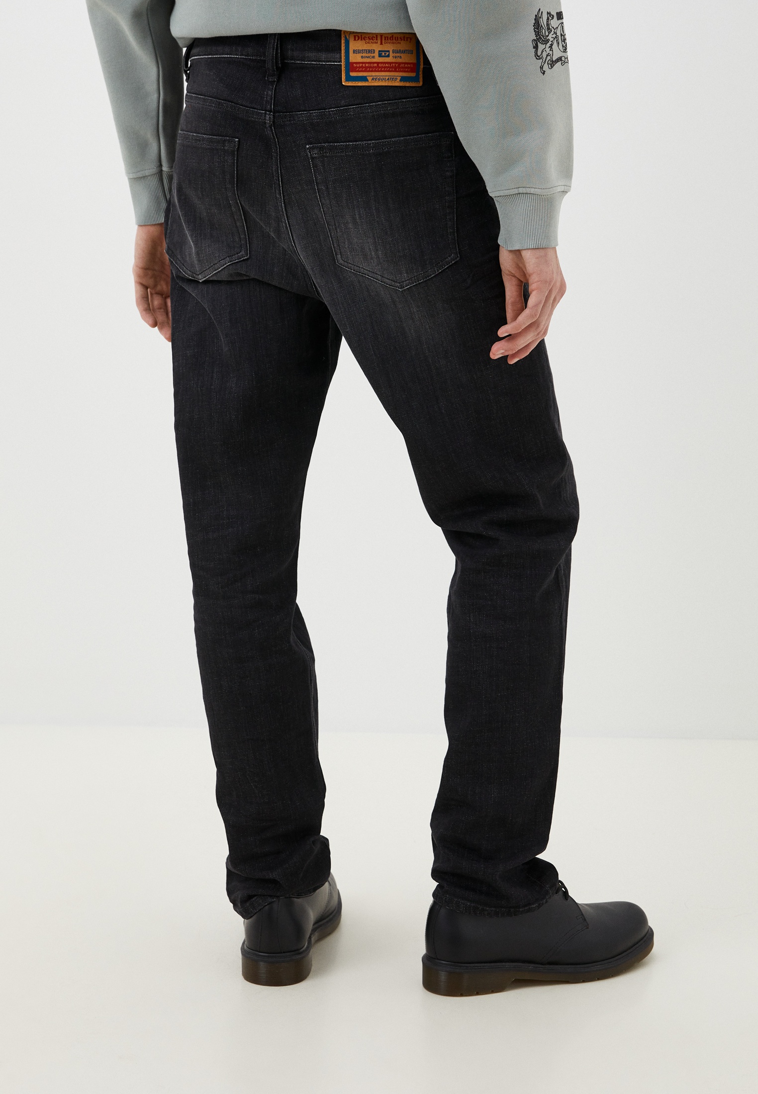 Мужские прямые джинсы Diesel (Дизель) A0515609H34: изображение 3