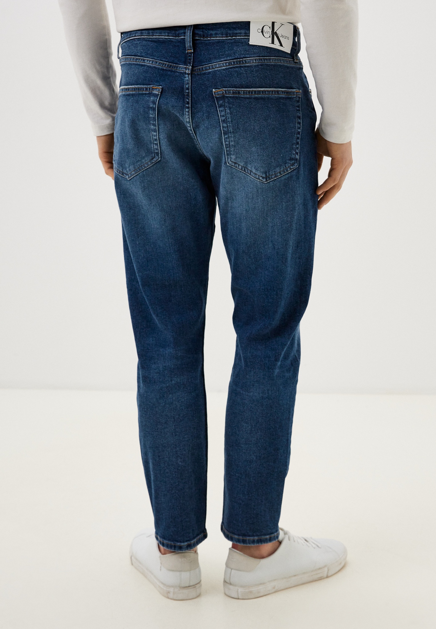 Зауженные джинсы мужские Calvin Klein Jeans J30J324187 купить за 15999 руб.