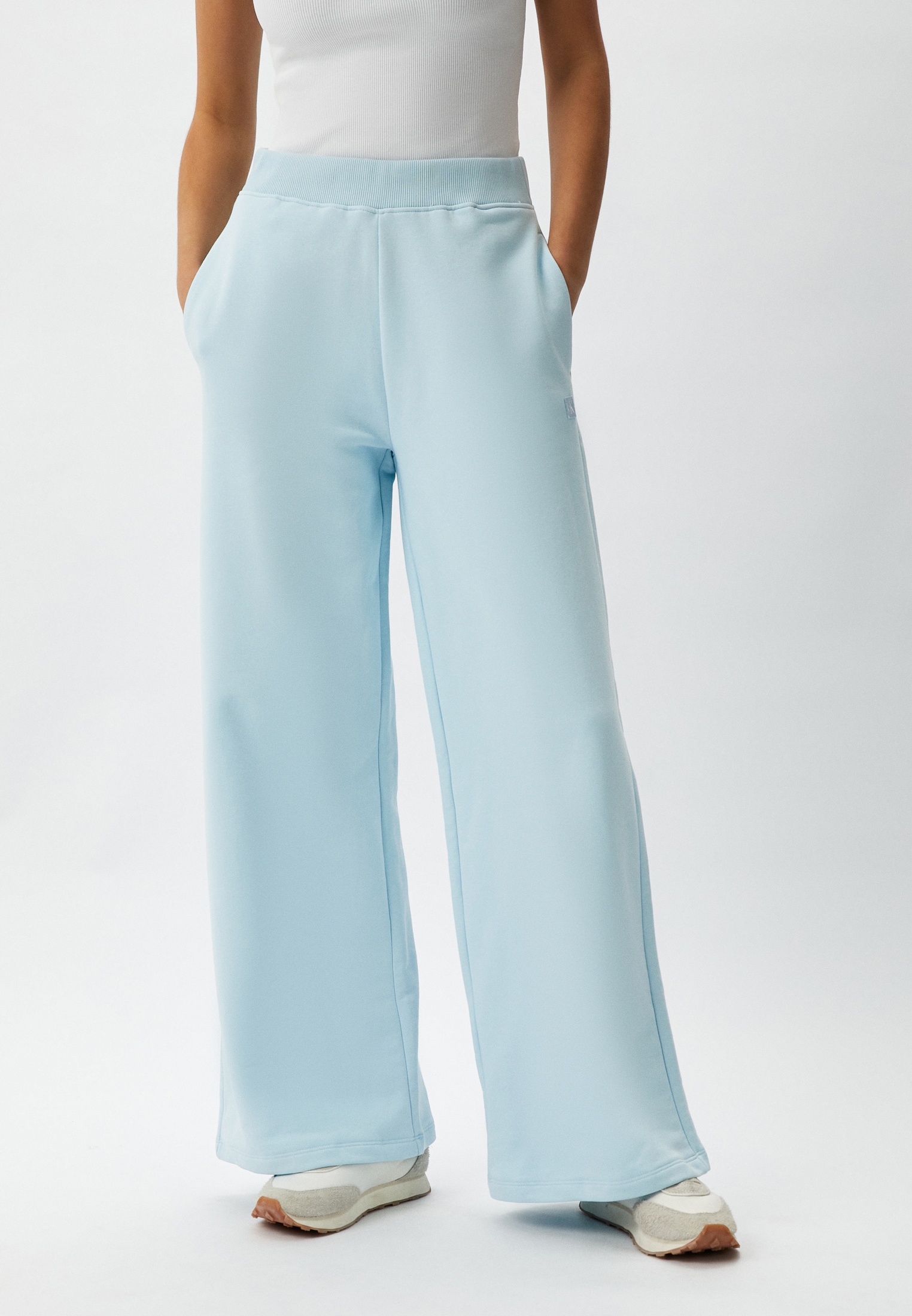 Женские спортивные брюки Calvin Klein Jeans J20J222597