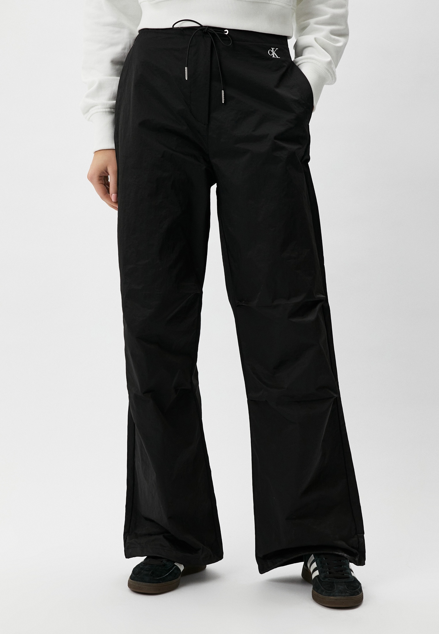 Женские спортивные брюки Calvin Klein Jeans J20J222609