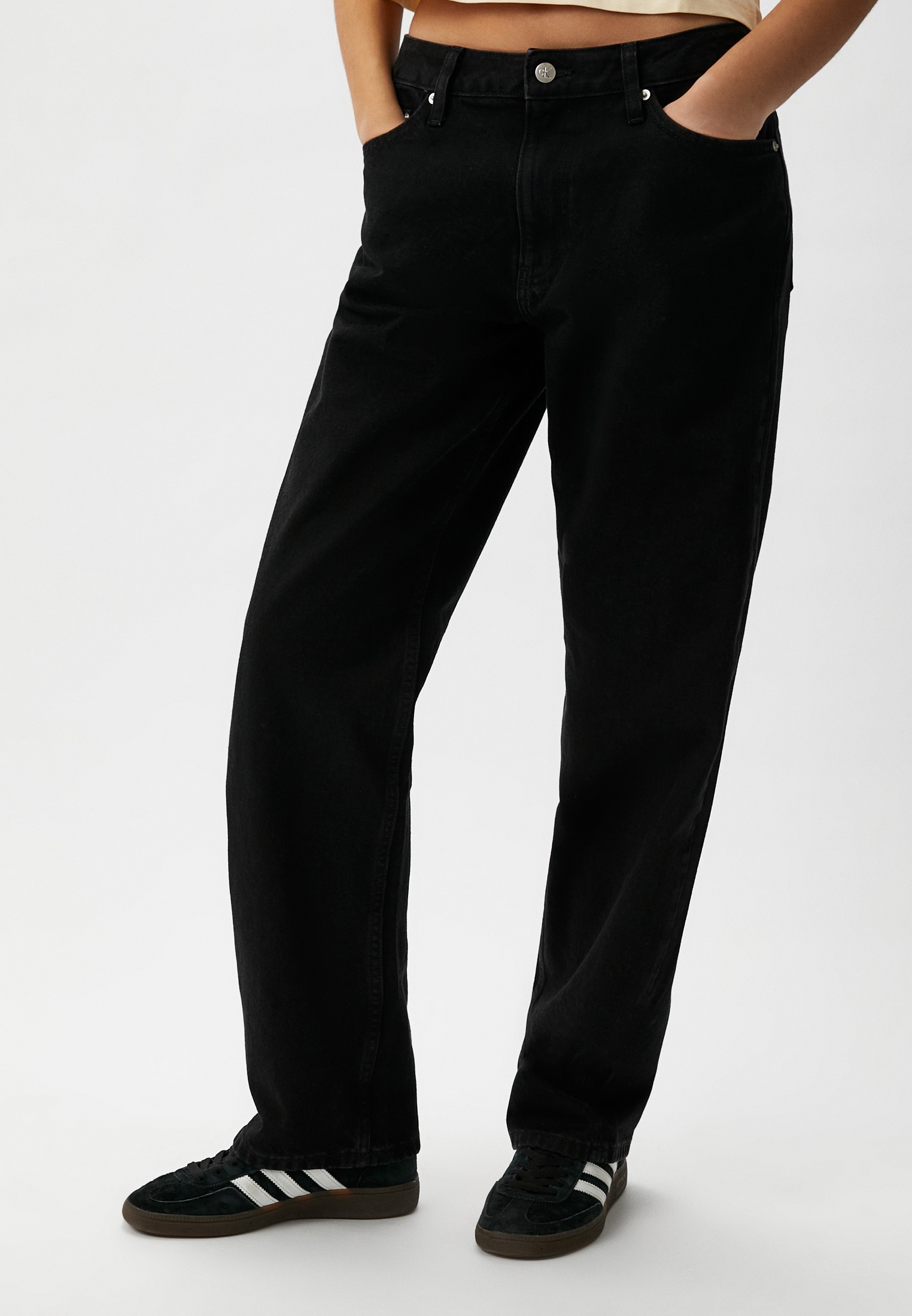 Широкие и расклешенные джинсы Calvin Klein Jeans J20J222865