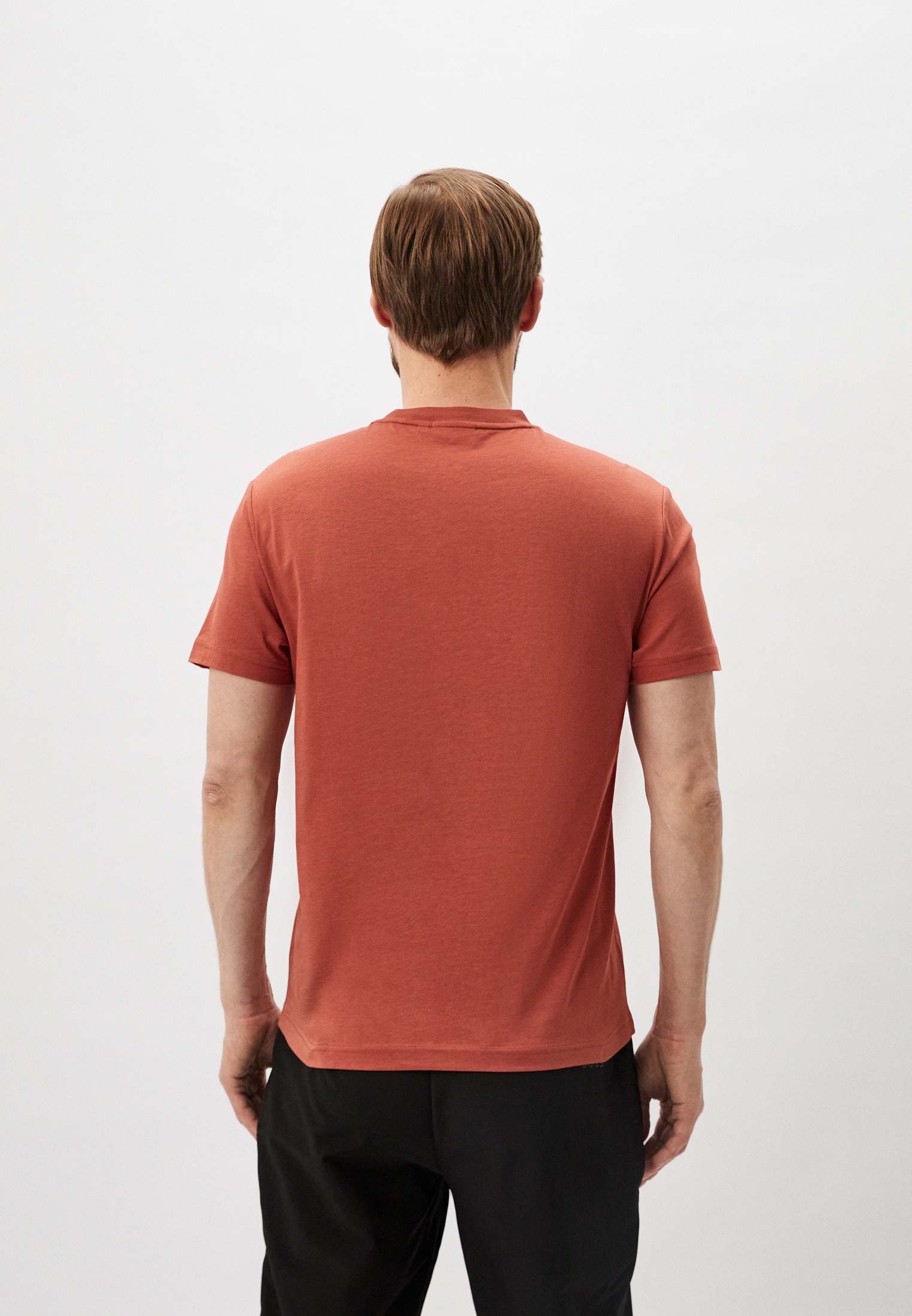 Мужская футболка Calvin Klein (Кельвин Кляйн) K10K112403: изображение 3