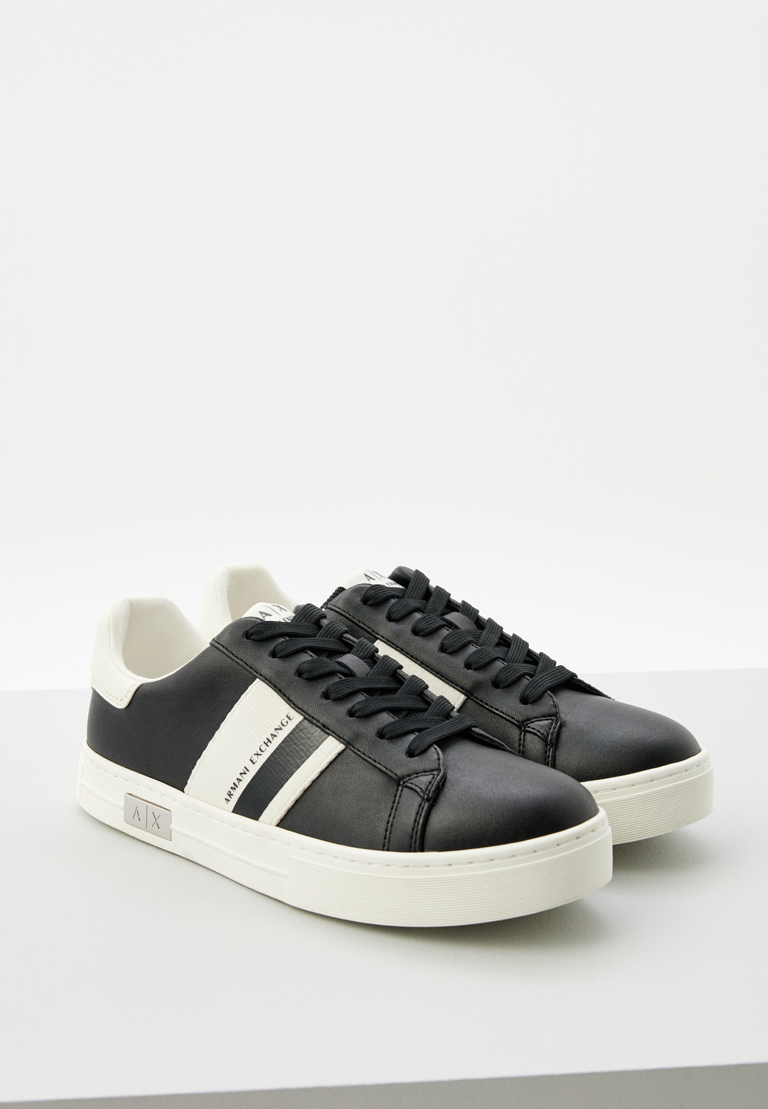 Женские кеды Armani Exchange XDX027 XV791 купить за 14580 руб.