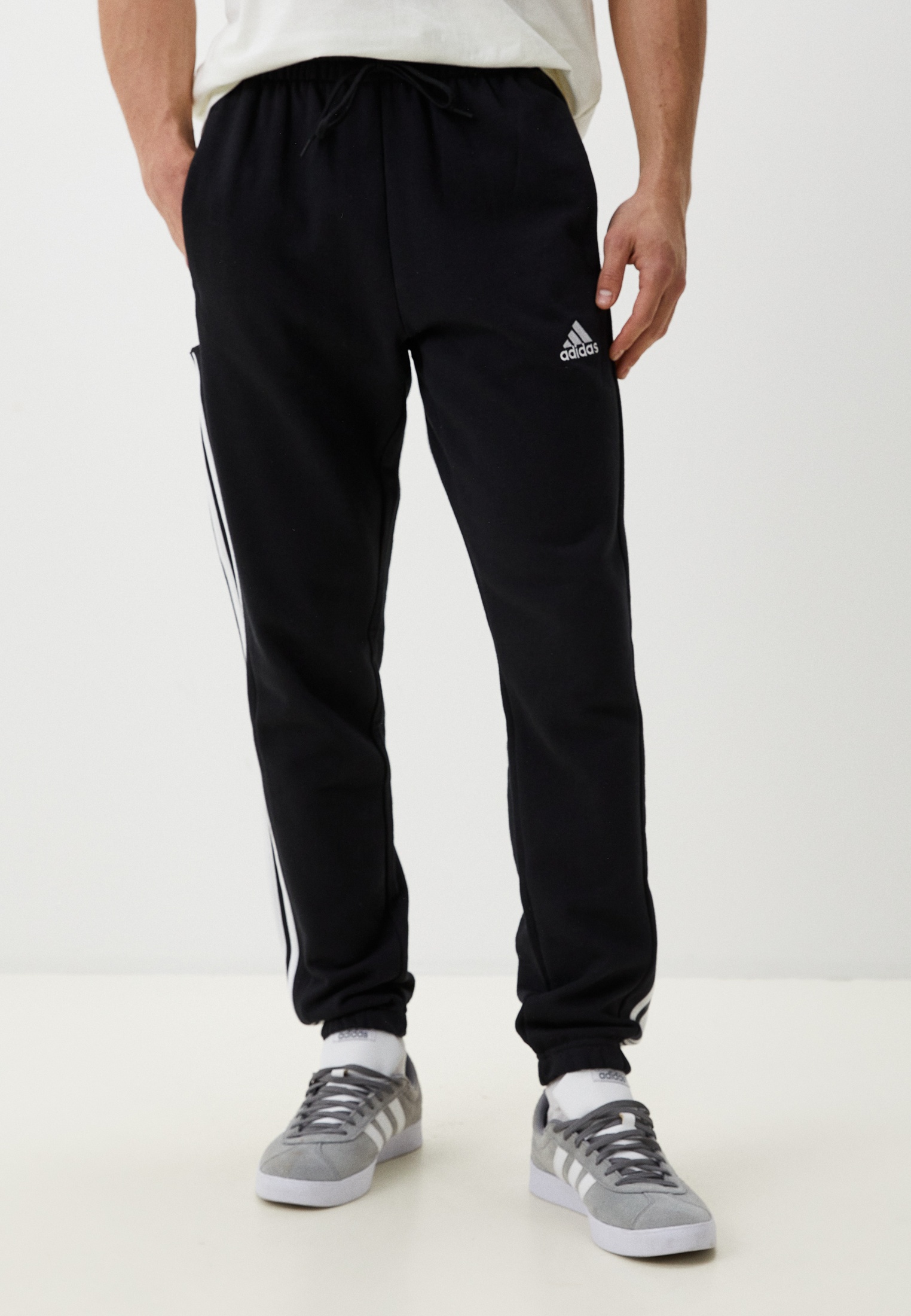 Мужские брюки Adidas (Адидас) IC0050