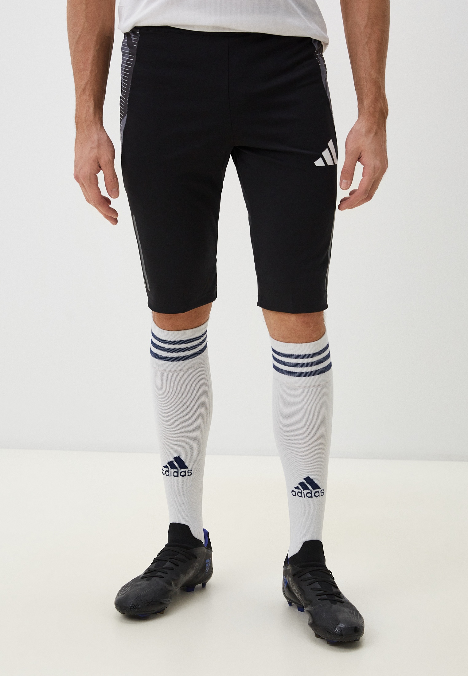Мужские спортивные шорты Adidas (Адидас) HI4710 купить за 5699 руб.