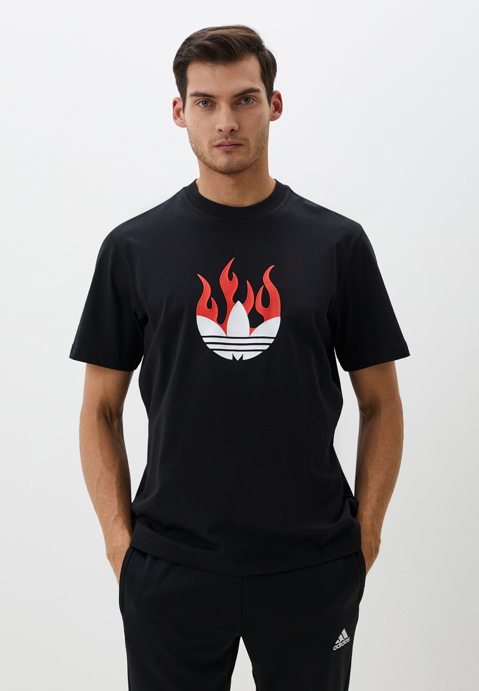 Футболки Adidas Originals - купить футболку Адидас Ориджиналс в ...
