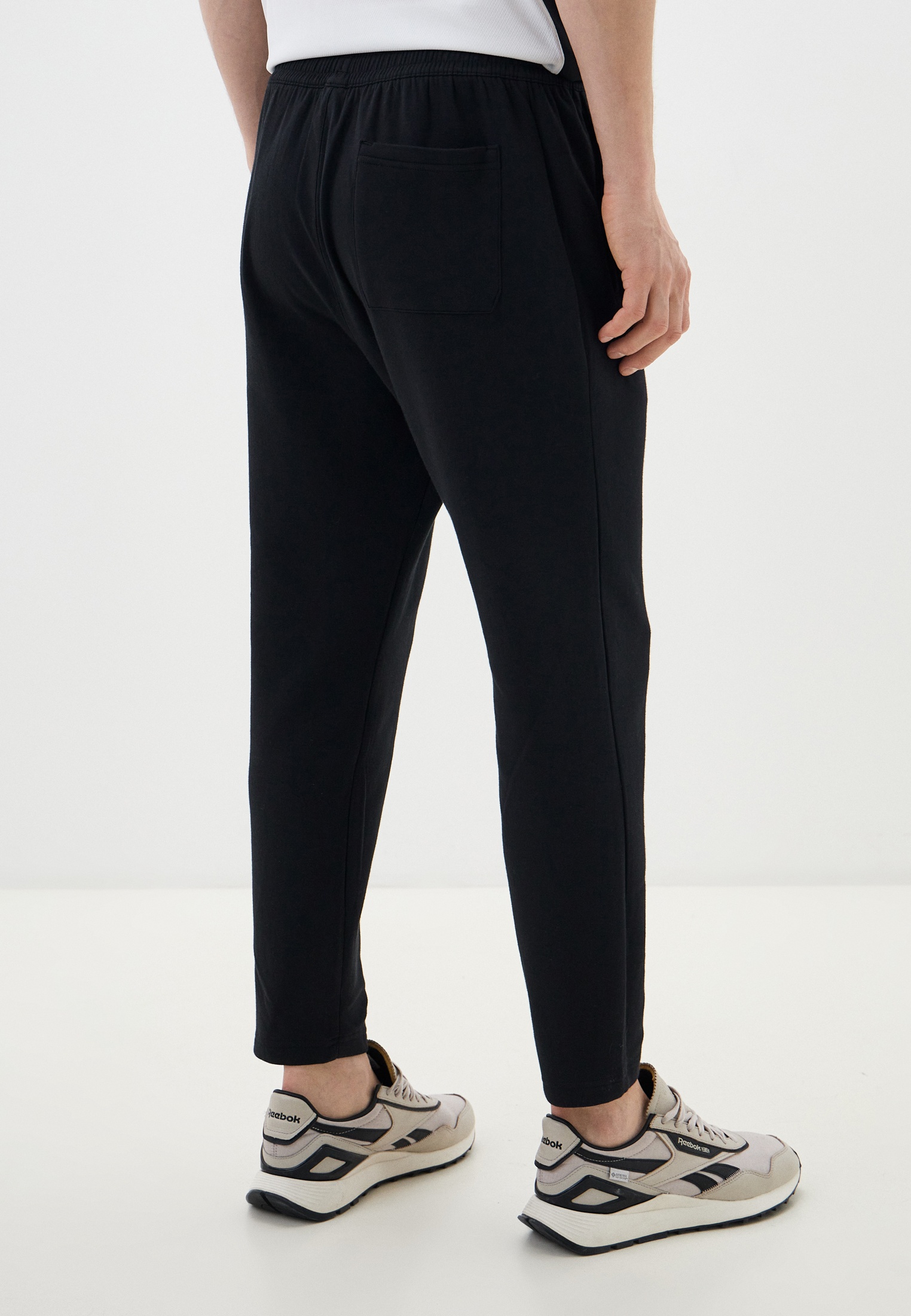 Мужские спортивные брюки Reebok (Рибок) IS4680/100075686 купить за 8499 ...