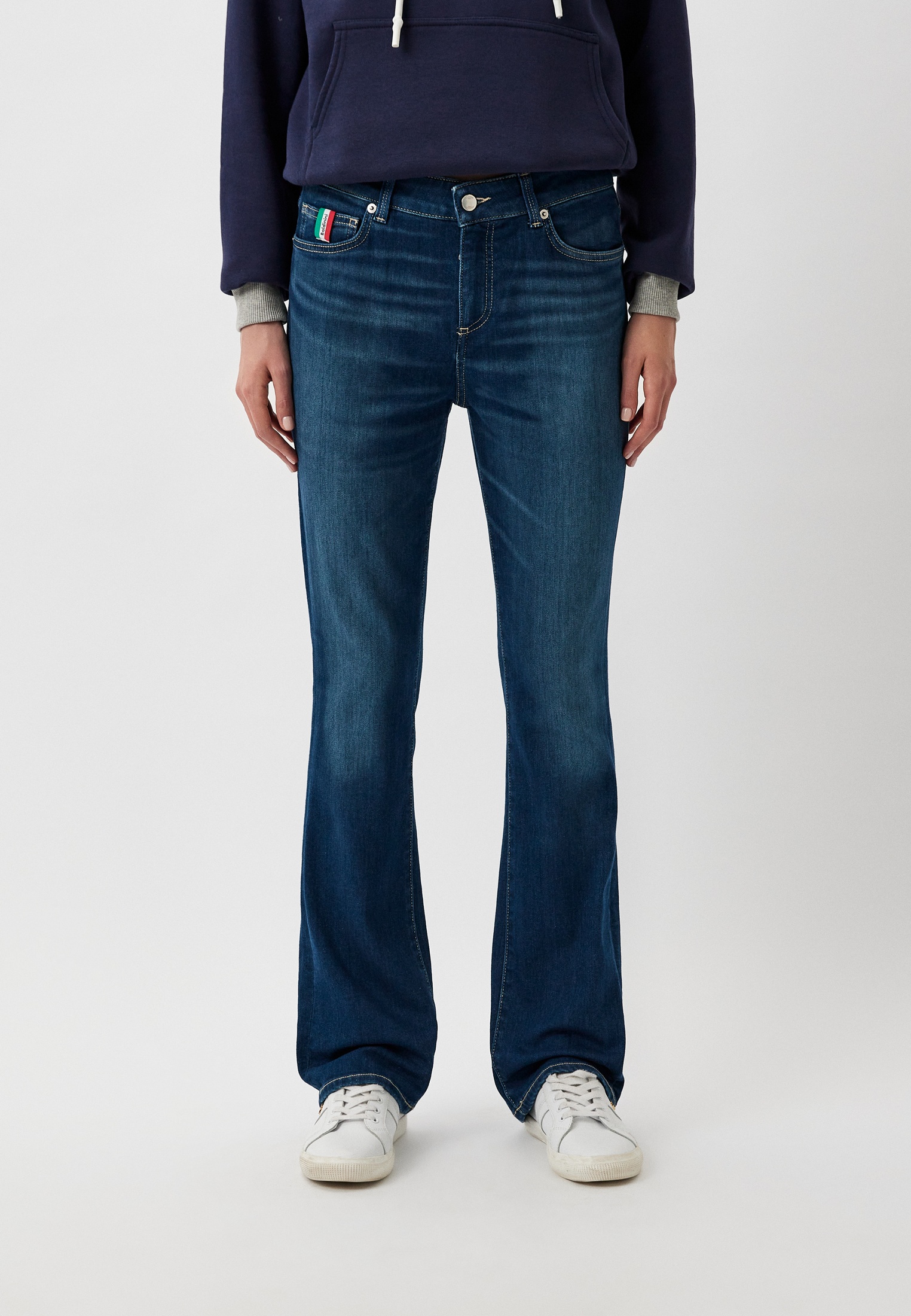 Широкие и расклешенные джинсы Baldinini Trend (Балдинини Тренд) T9113ALBA