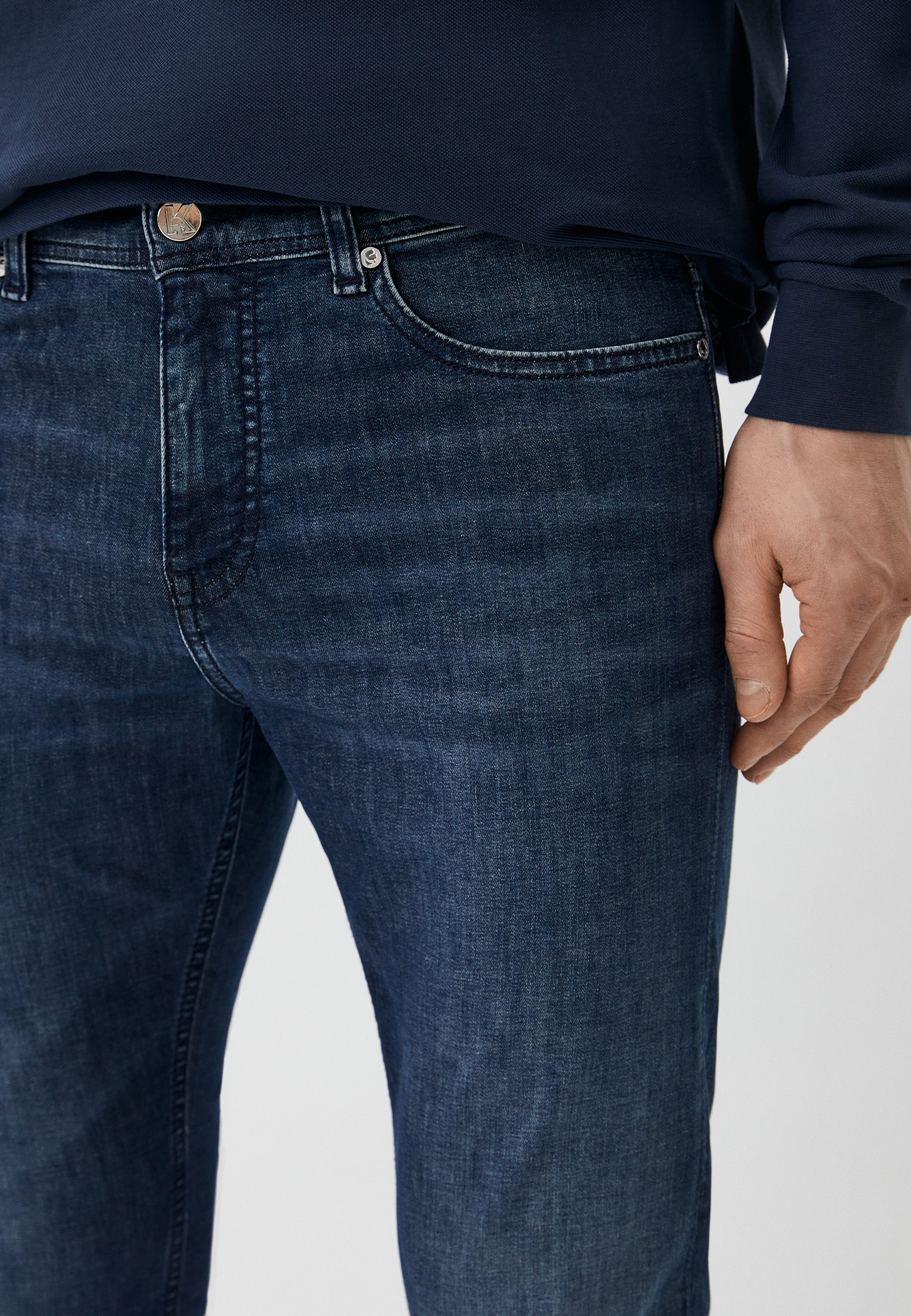Мужские зауженные джинсы Karl Lagerfeld (Карл Лагерфельд) 265840-542833: изображение 4