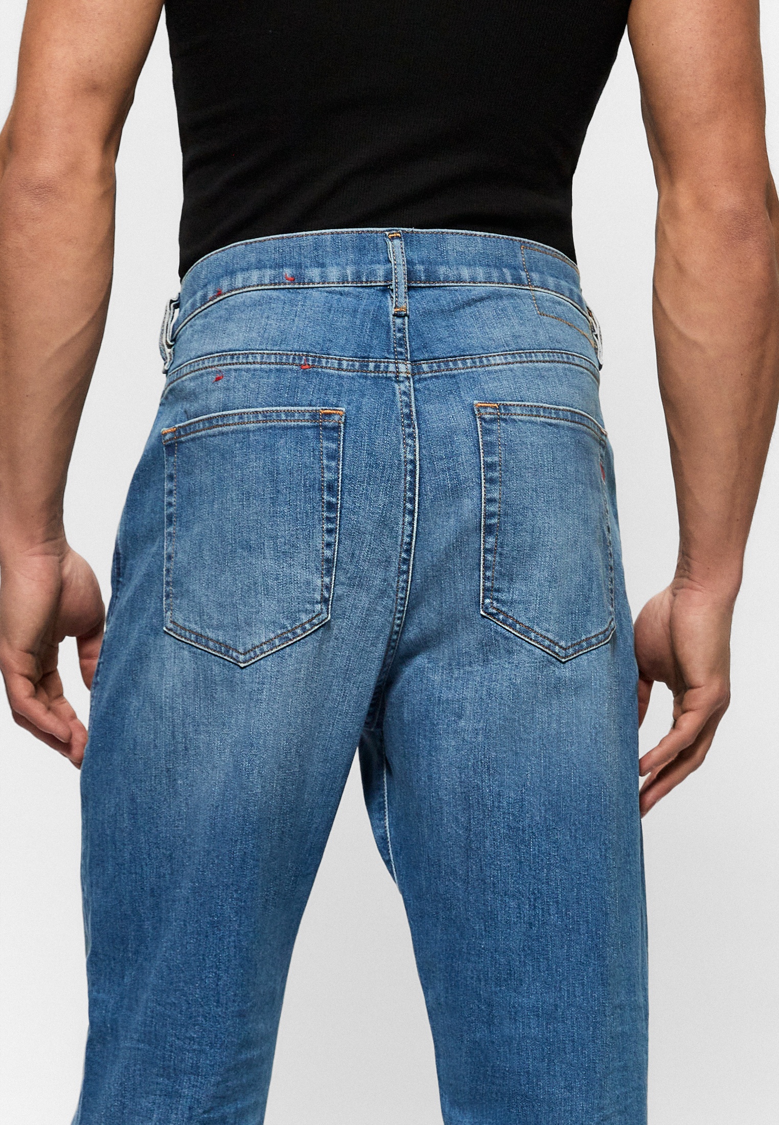 Мужские прямые джинсы Diesel (Дизель) A051570EHAJ: изображение 5